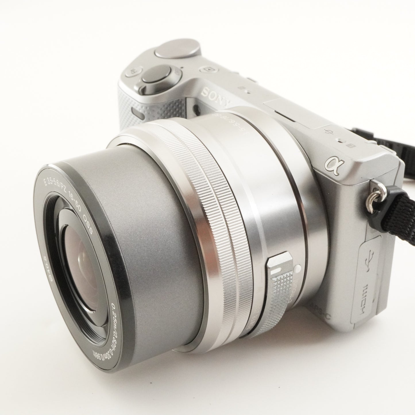 [12,391 Shots] SONY alpha NEX-5R Silver + E PZ 16-50mm + 8GB SD from Japan #9276