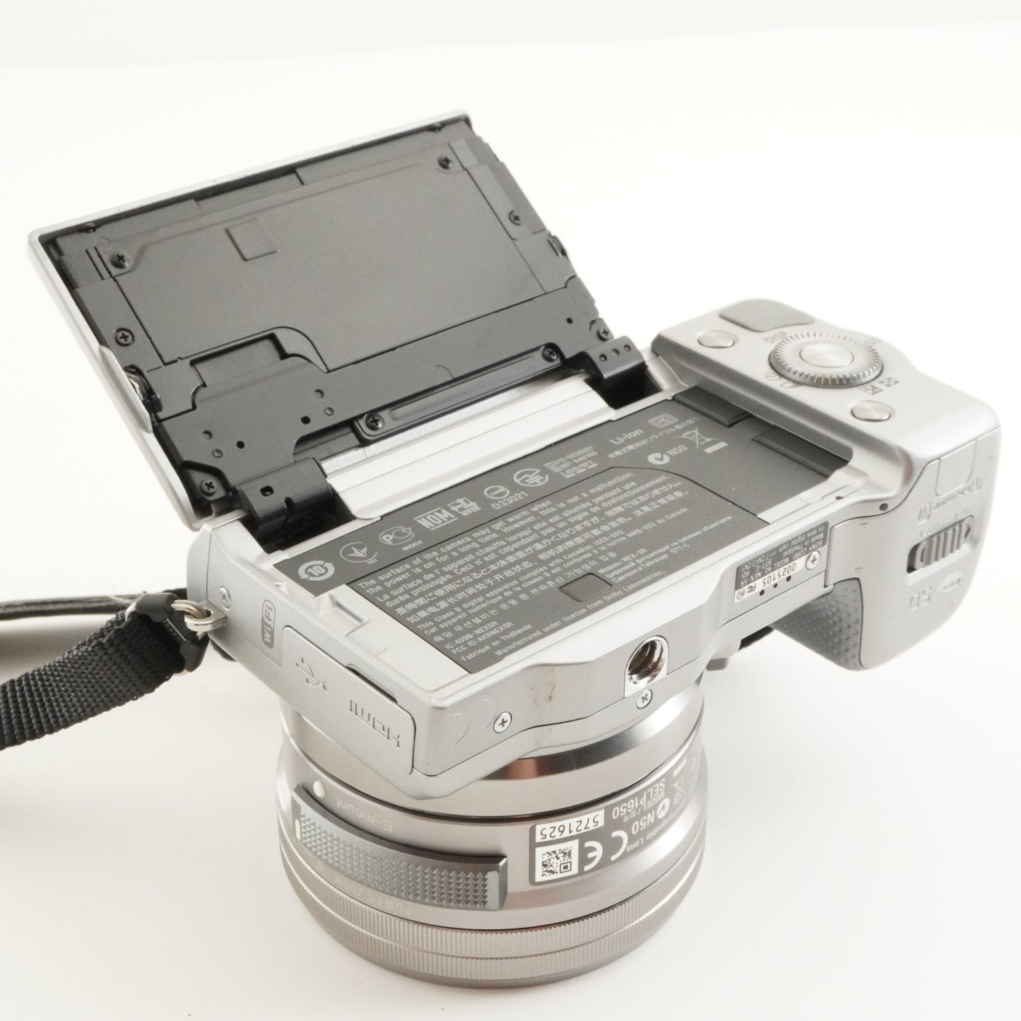 [12,391 Shots] SONY alpha NEX-5R Silver + E PZ 16-50mm + 8GB SD from Japan #9276