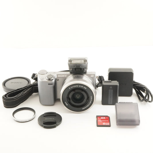 [12,391 Shots] SONY alpha NEX-5R Silver + E PZ 16-50mm + 8GB SD from Japan #9276