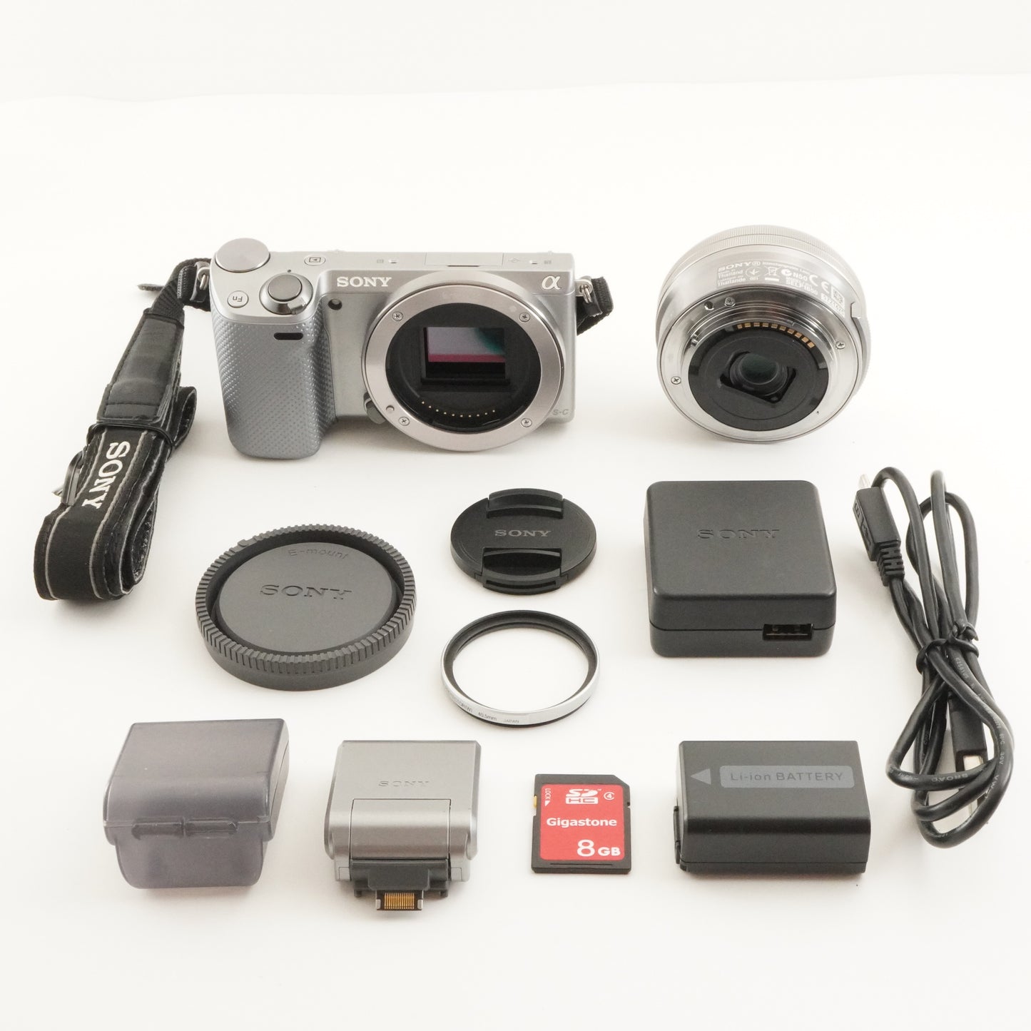 [12,391 Shots] SONY alpha NEX-5R Silver + E PZ 16-50mm + 8GB SD from Japan #9276