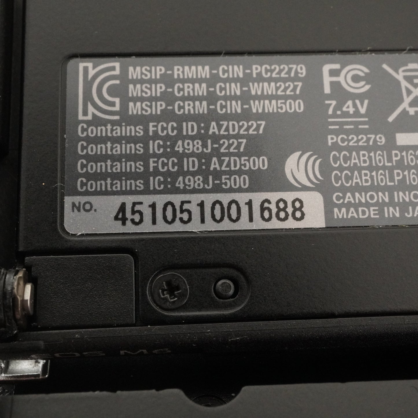 Canon EOS M6 Silver + EF-M 15-45mm IS STM +RS60-E3 +128GB Card from Japan #9756