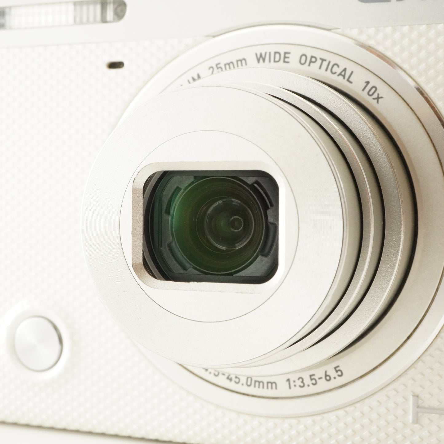 CASIO EXILIM EX-ZR60 White + 4GB SDHC Card Digital Camera from Japan #9758