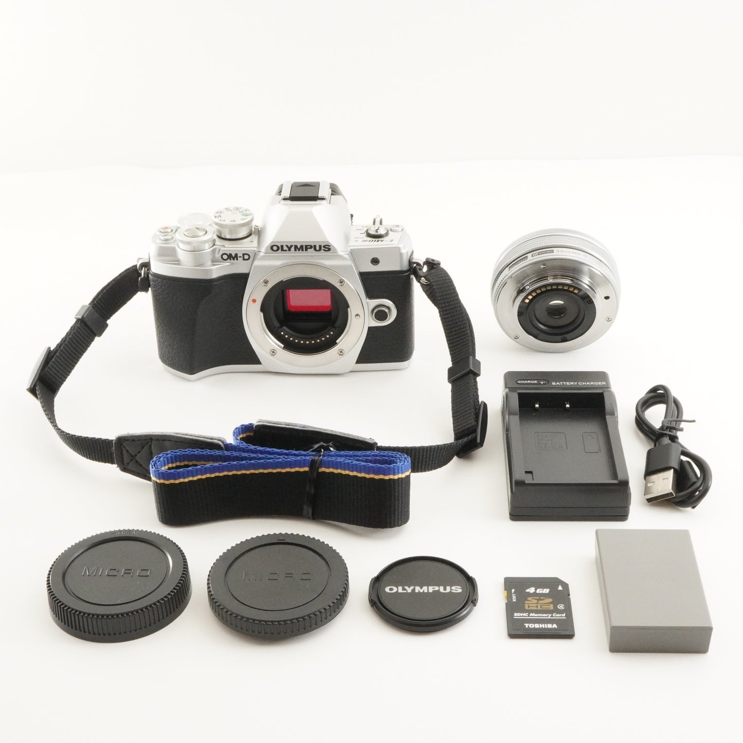 [25,462 Shots] OLYMPUS OM-D E-M10 Mark III Silver +14-42 +4GBSD from Japan #9802