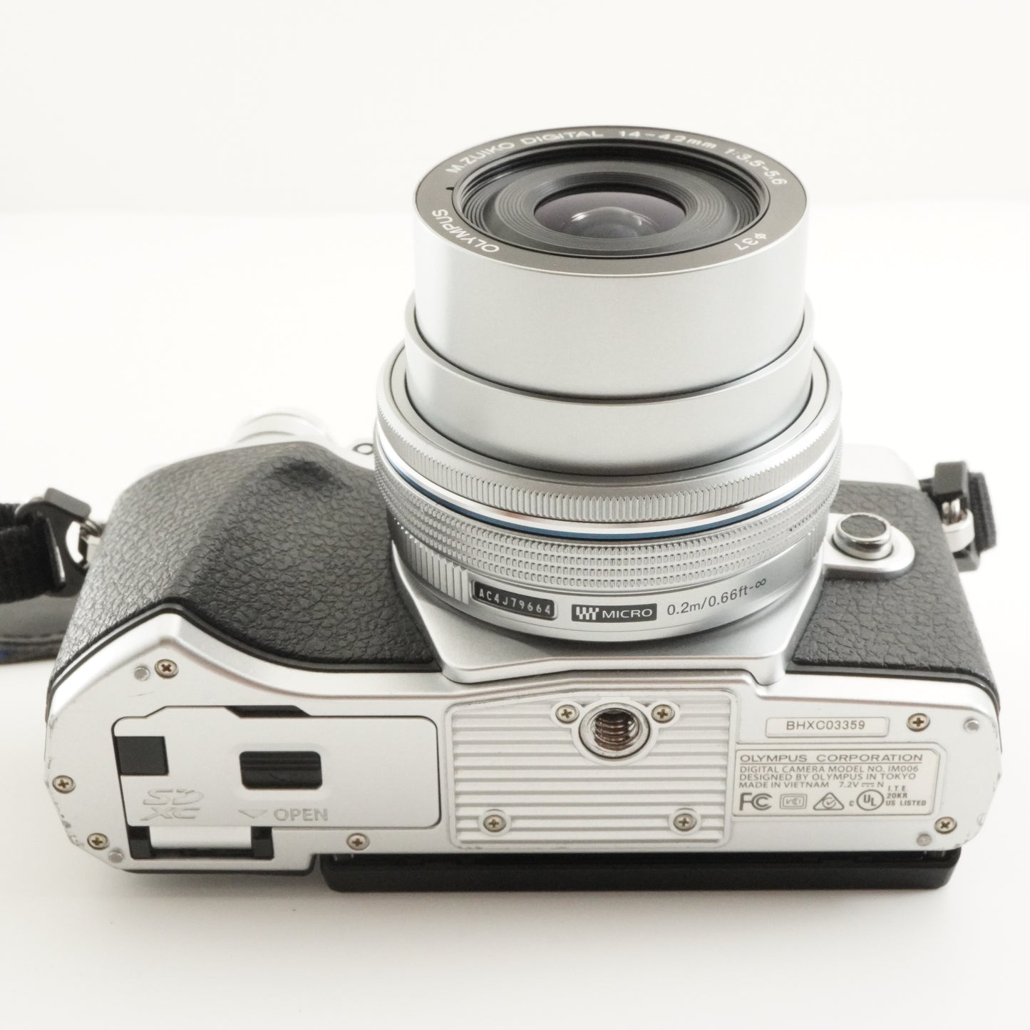 [25,462 Shots] OLYMPUS OM-D E-M10 Mark III Silver +14-42 +4GBSD from Japan #9802