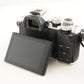 1,076 Shots / OLYMPUS OM-D E-M10 II Silver +14-42+40-150 In Box from Japan #9909