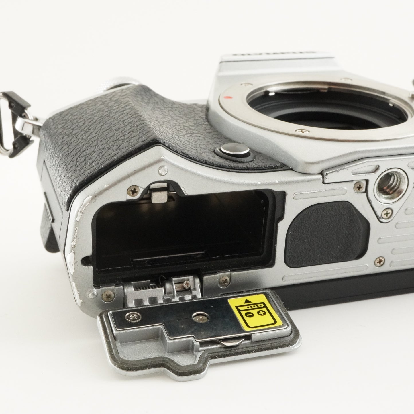 [3,557 Shots] OLYMPUS OM-D E-M5 II Silver + M.Zuiko 14-42mm EZ from Japan #9910