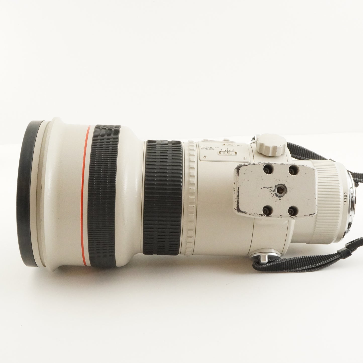 Canon EF 300mm F2.8 L USM AF Telephoto Lens from Japan #9949