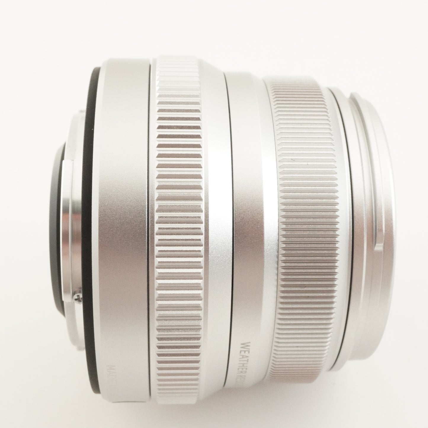 FUJIFILM FUJINON XF 35mm F2 R WR Silver In Box AF Prime Lens from Japan #9952