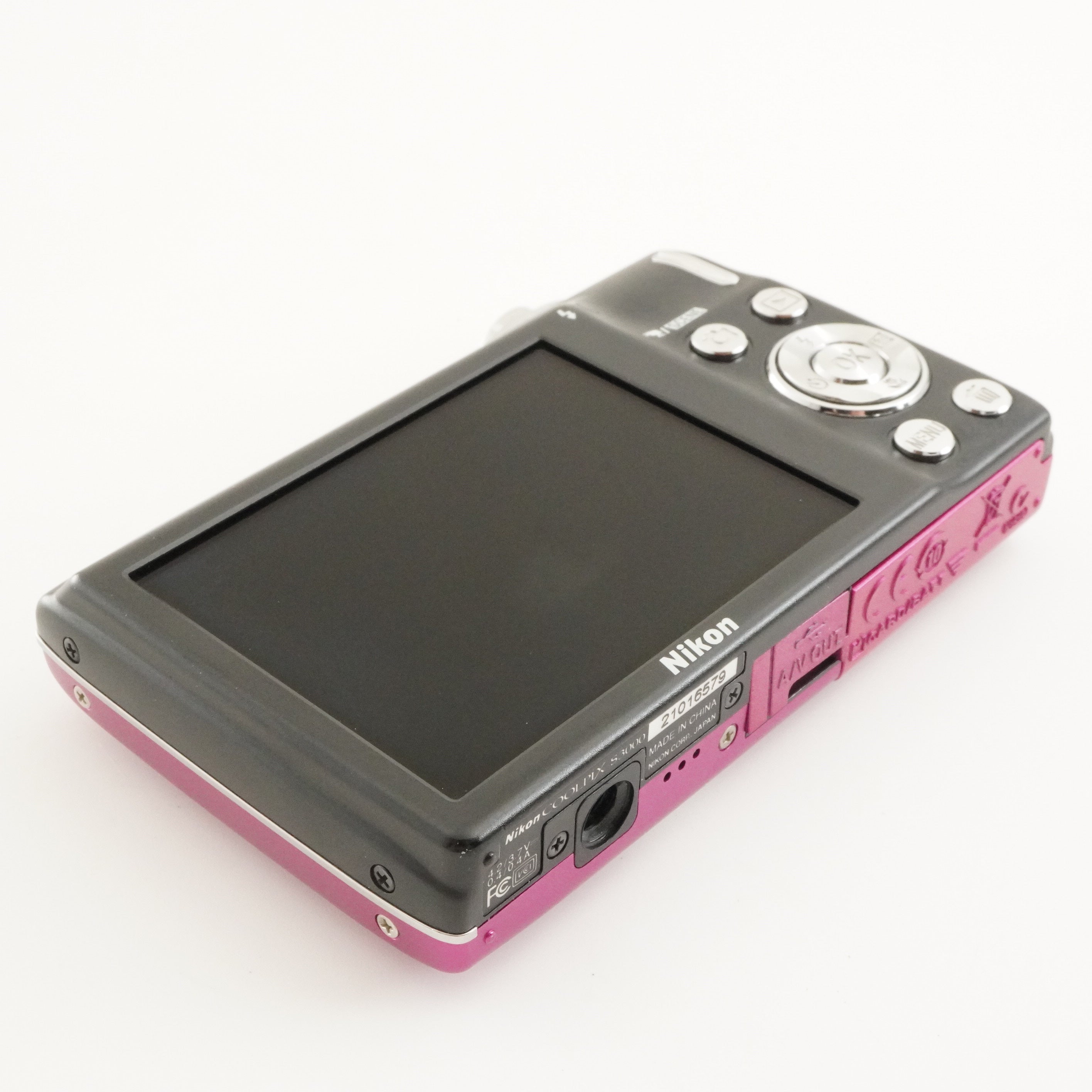 Nikon COOLPIX S3000 Pink In Box + 4GB SDHC Card Digital Camera