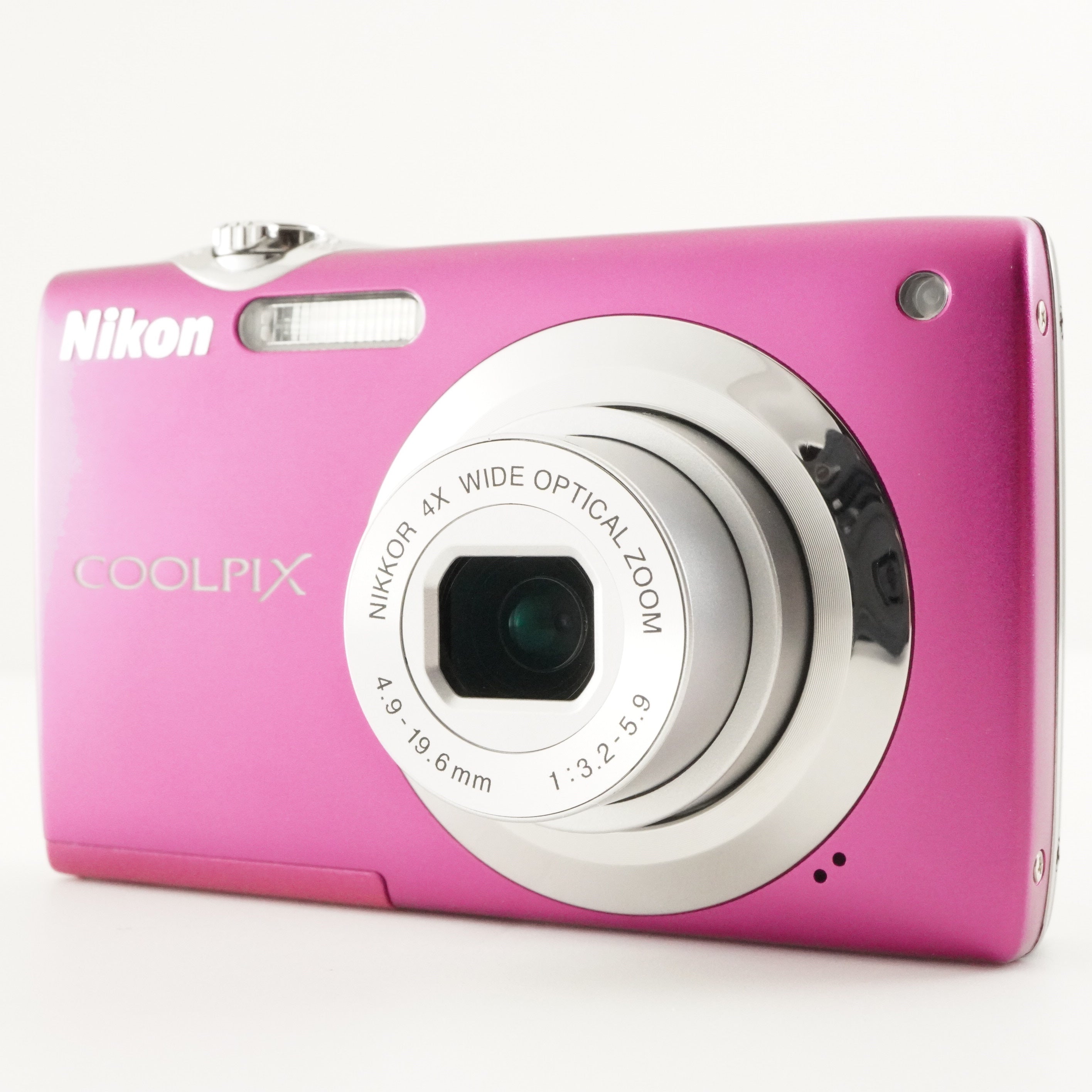 Nikon COOLPIX S3000 Pink In Box + 4GB SDHC Card Digital Camera