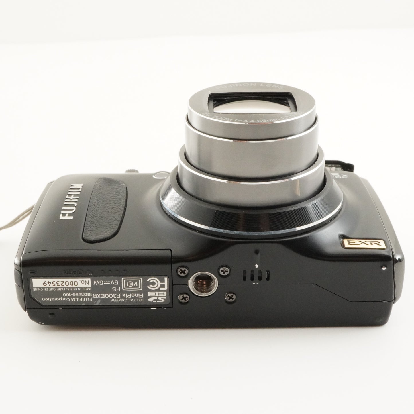 FUJIFILM FinePix F300 EXR Black In Box With 4GB SDHC Card from Japan #8590