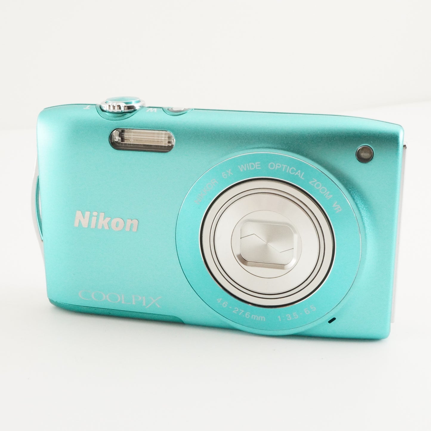 Nikon COOLPIX S3300 Green In Box + 4GB SDHC Card Digital Camera from Japan #3786