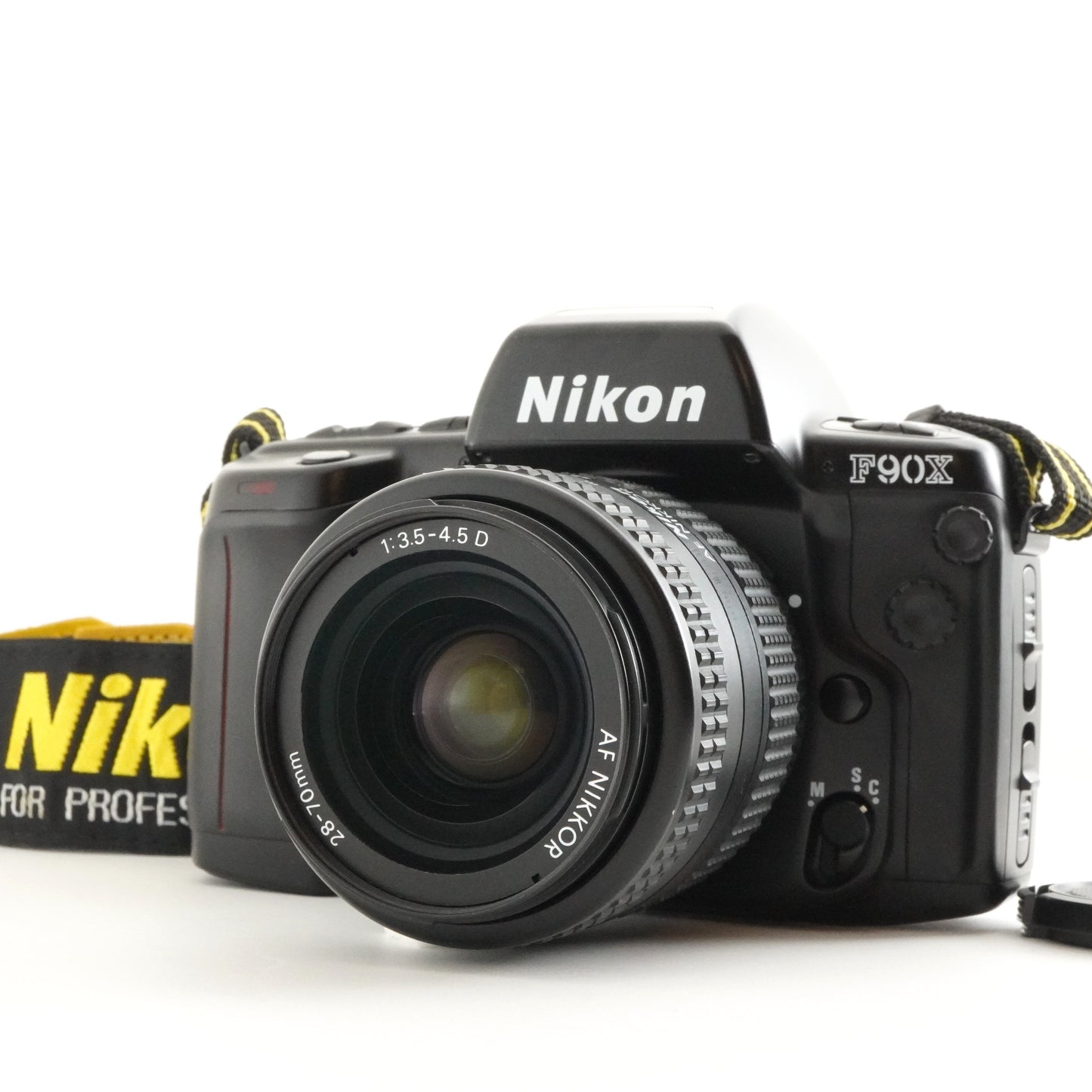 Nikon F90X + AF NIKKOR 28-70mm F3.5-4.5 D SLR 35mm Film Camera from Japan #3784