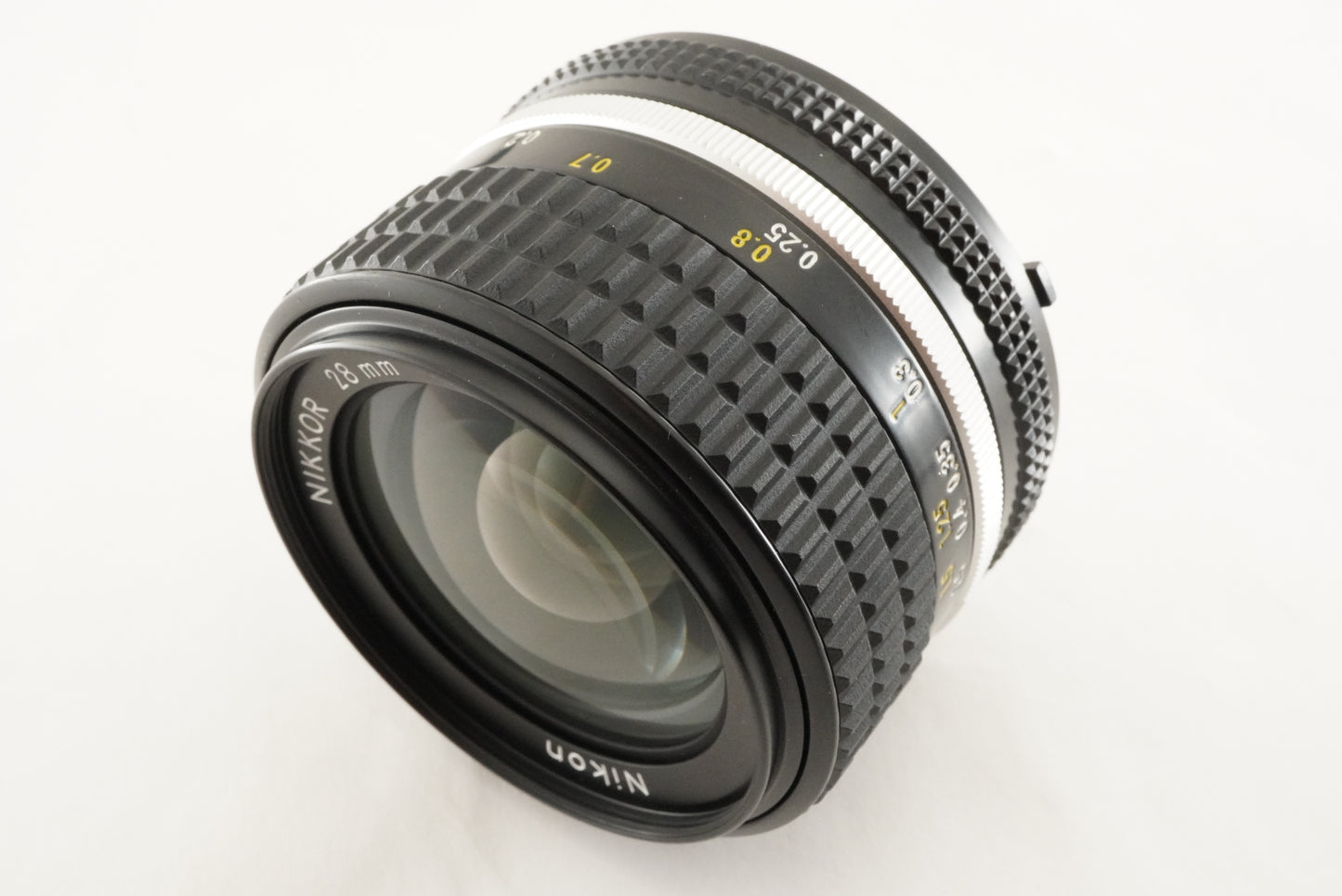 Nikon Ai-s NIKKOR 28mm F2.8 MF Wide Angle Lens from Japan #1736