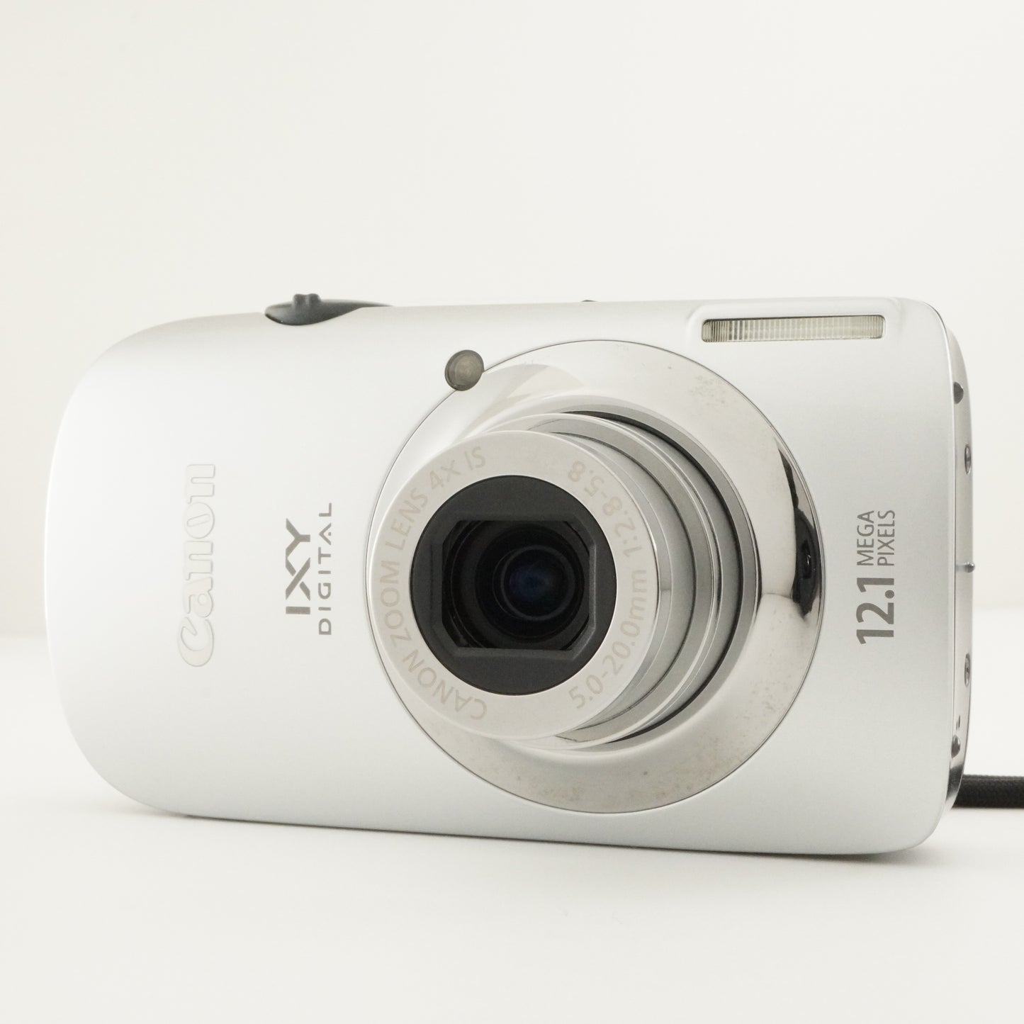 Canon IXY DIGITAL 510 IS Silver With 4GB SDHC Card from Japan #7241