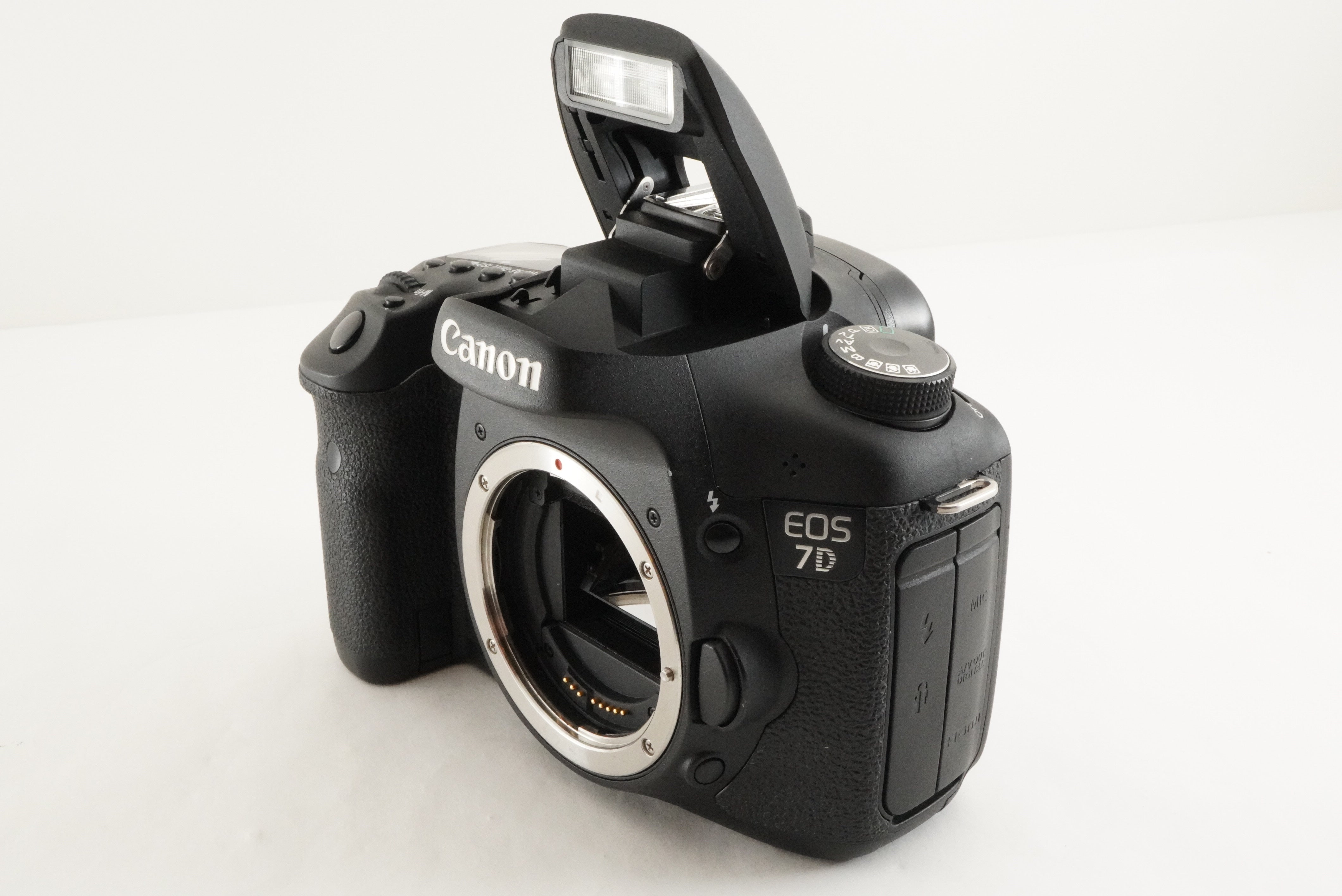 (美品)Canon  EOS 7D EF-S 17-85ｍｍ キャノン S/C 13,072] Canon EOS 7D + EF-S 17-85mm F4-5.6 IS USM from