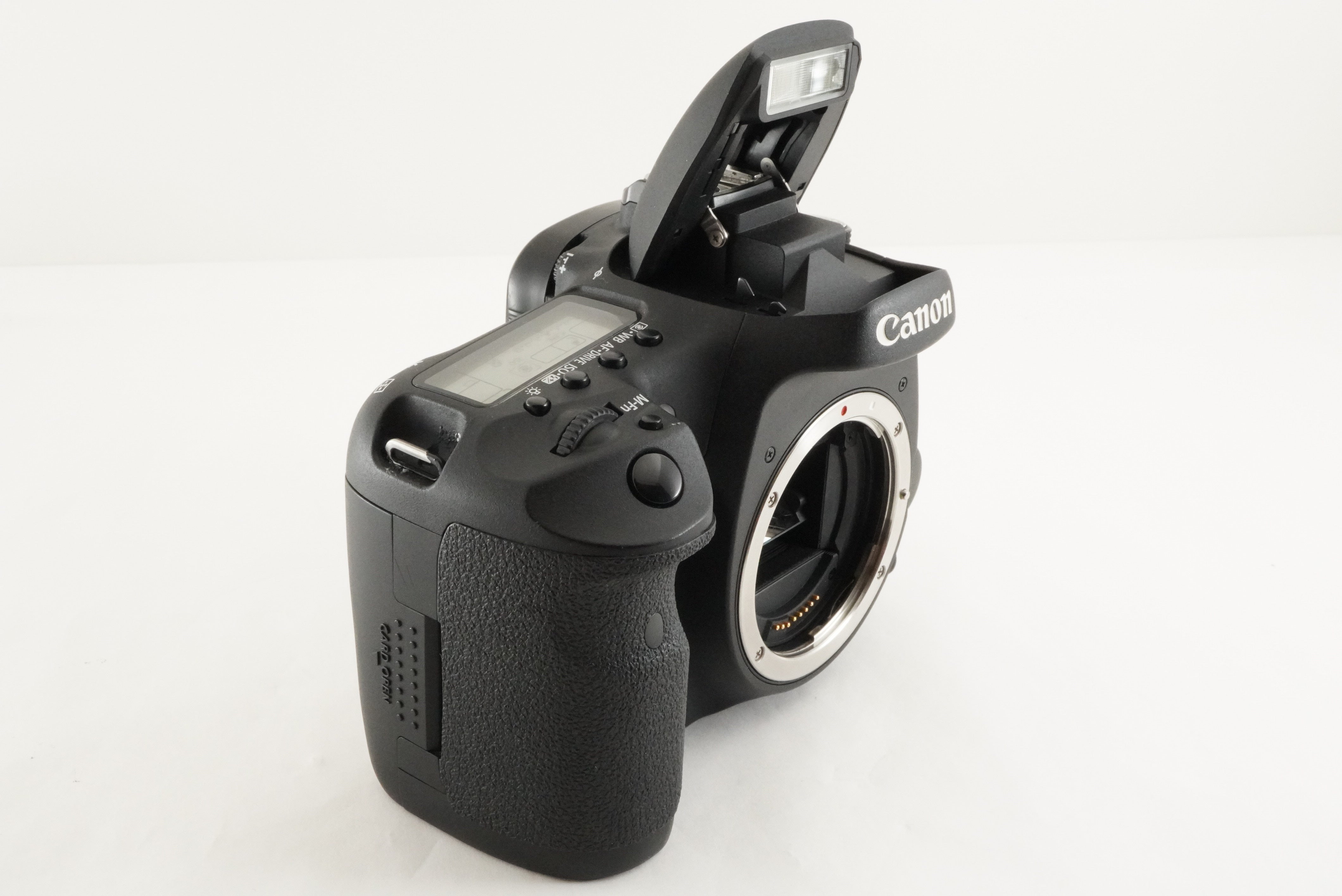 S/C 13,072] Canon EOS 7D + EF-S 17-85mm F4-5.6 IS USM from Japan