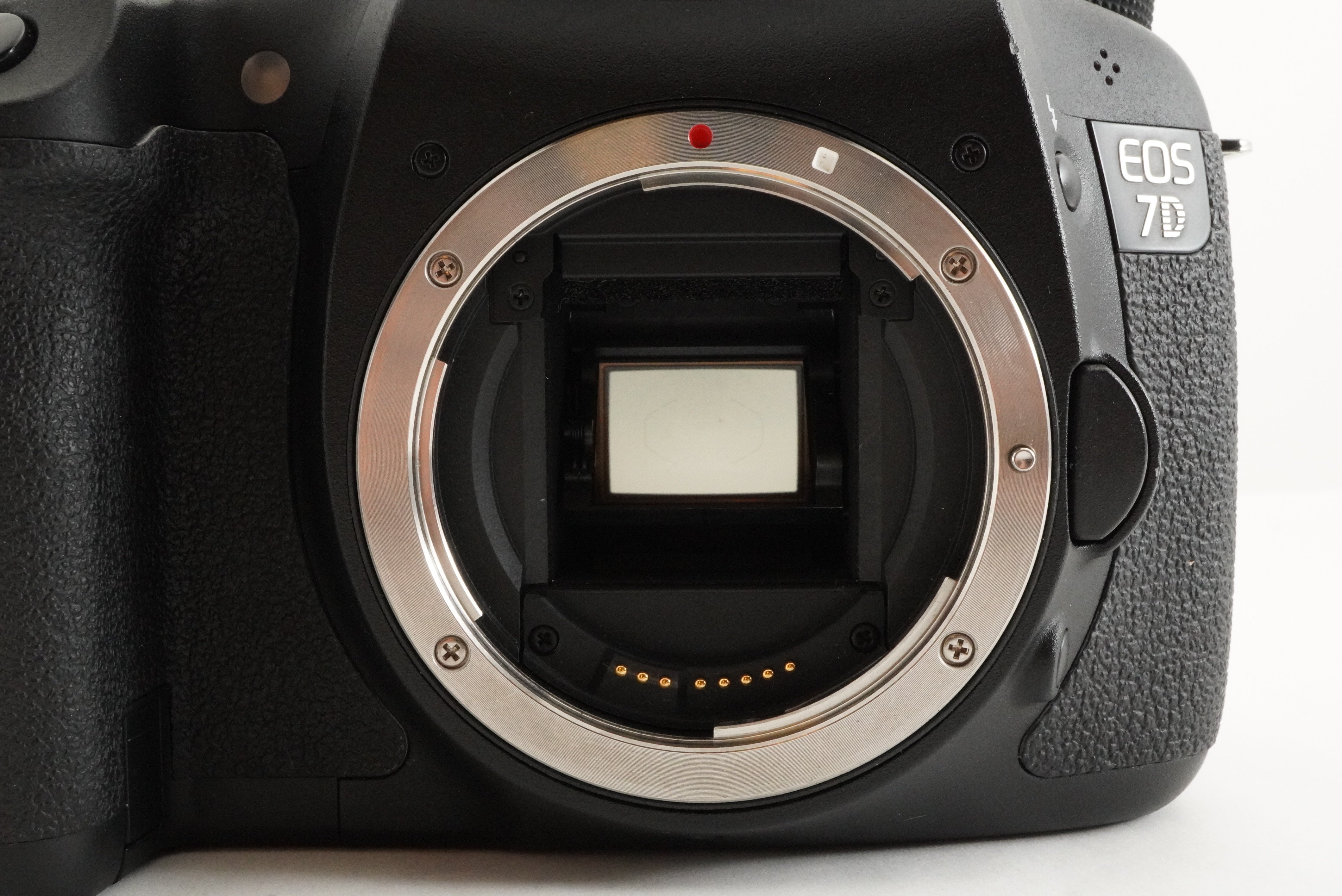 S/C 13,072] Canon EOS 7D + EF-S 17-85mm F4-5.6 IS USM from