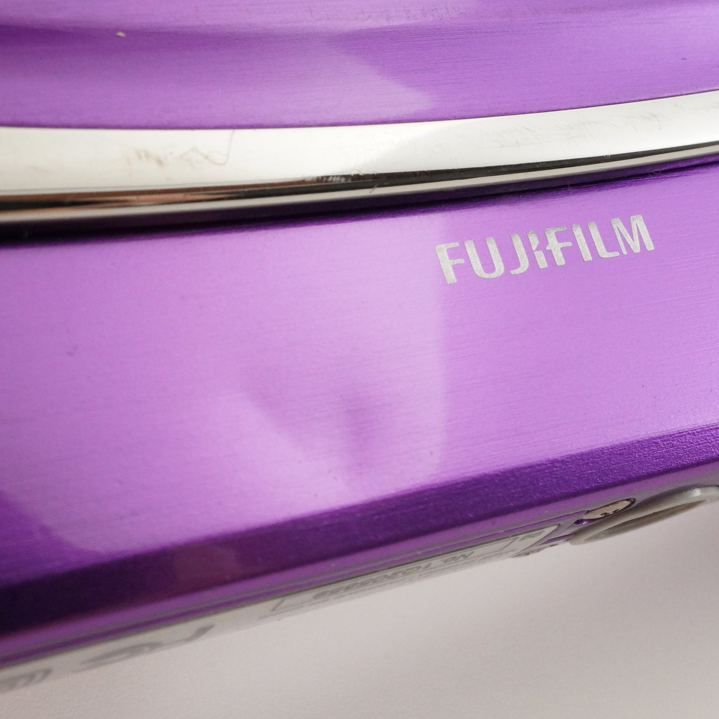 FUJIFILM FinePix Z90 Purple In Box With 4GB SDHC Card from Japan #7221