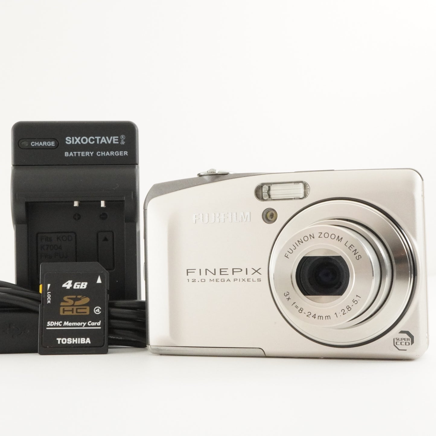 FUJIFILM FINEPIX F60fd Silver With 4GB SDHC Card Digital Camera from Japan #4014