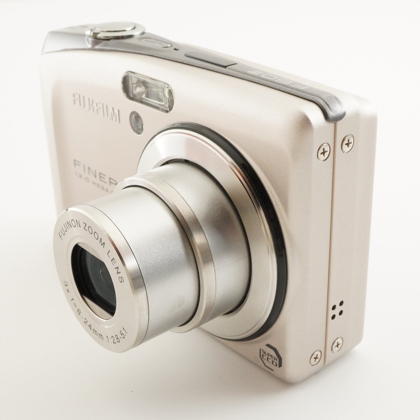 FUJIFILM FINEPIX F60fd Silver With 4GB SDHC Card Digital Camera from Japan #4014