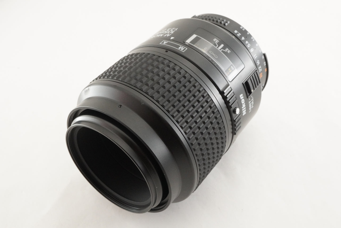 Nikon AF MICRO NIKKOR 105mm F2.8 D AF MACRO Lens from Japan #2705