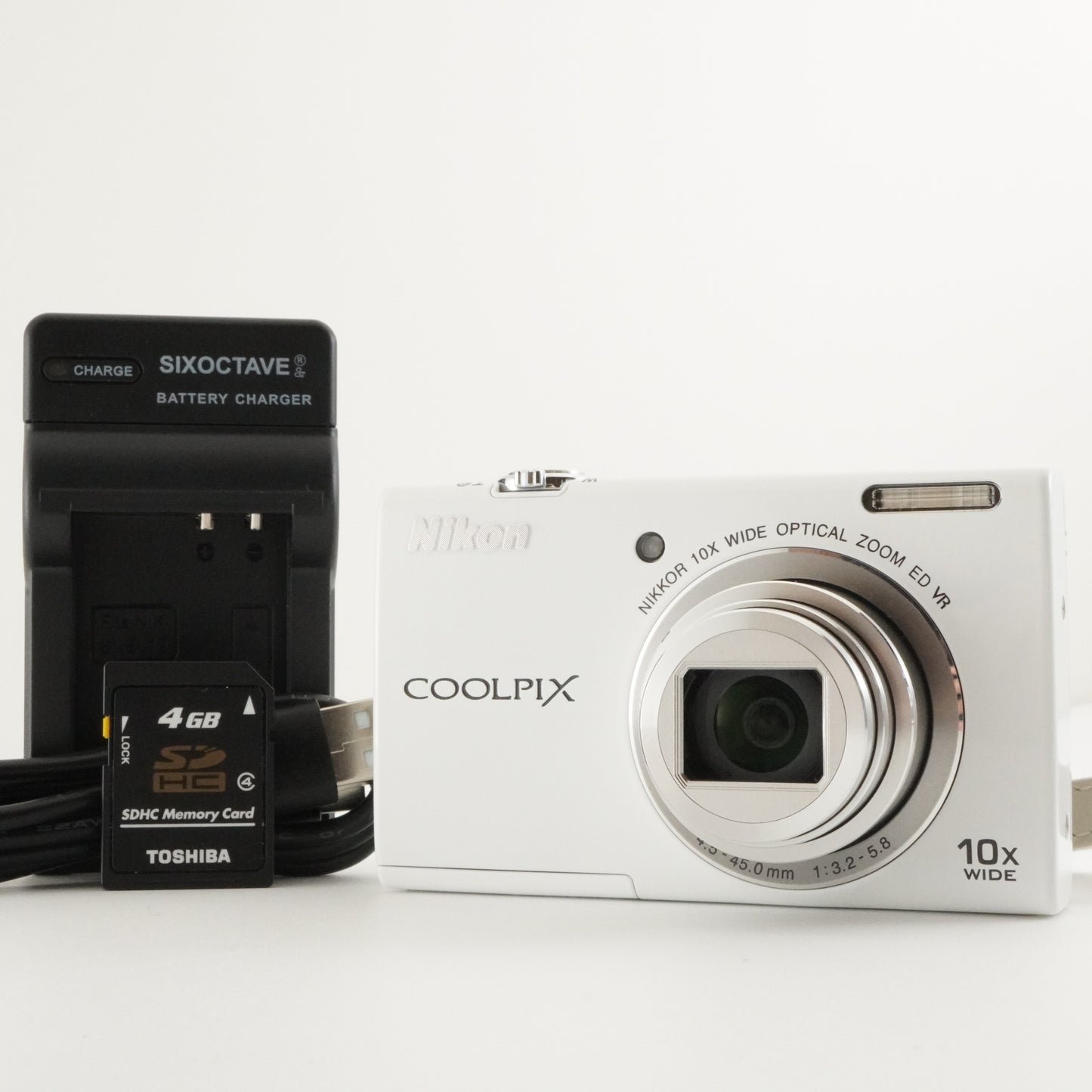 Nikon COOLPIX S6200 White With 4GB SDHC Card Digital Camera from Japan #3995