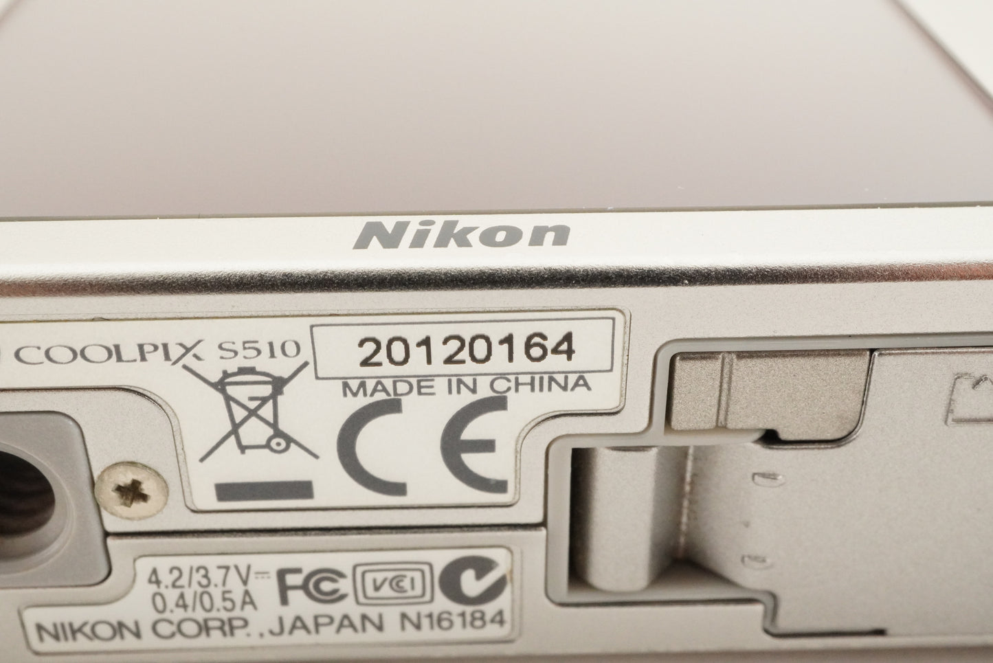 Nikon COOLPIX S510 Silver With 2GB SD Card Digital Camera from Japan #2692