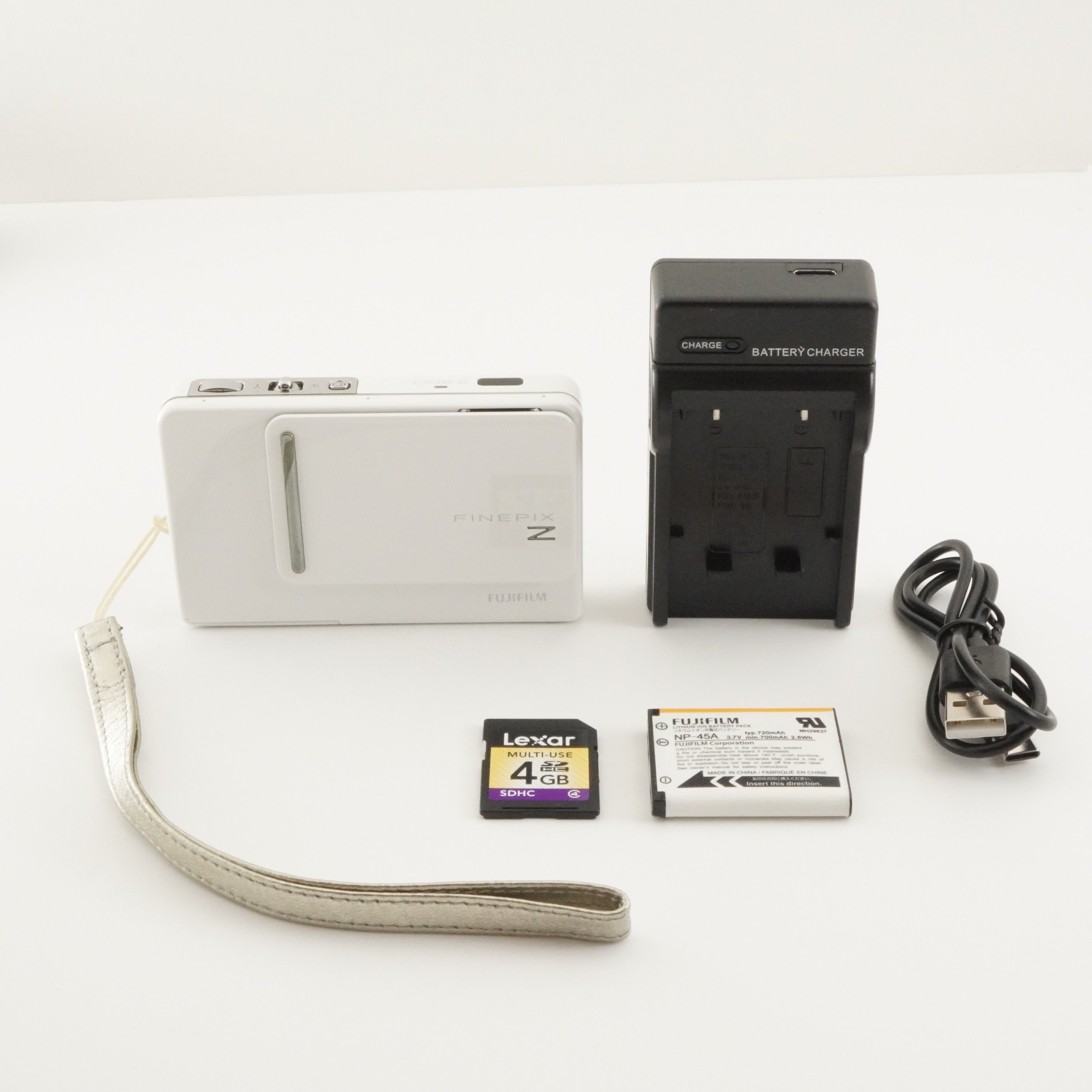 FUJIFILM FinePix Z300 White With 4GB SDHC Card Digital