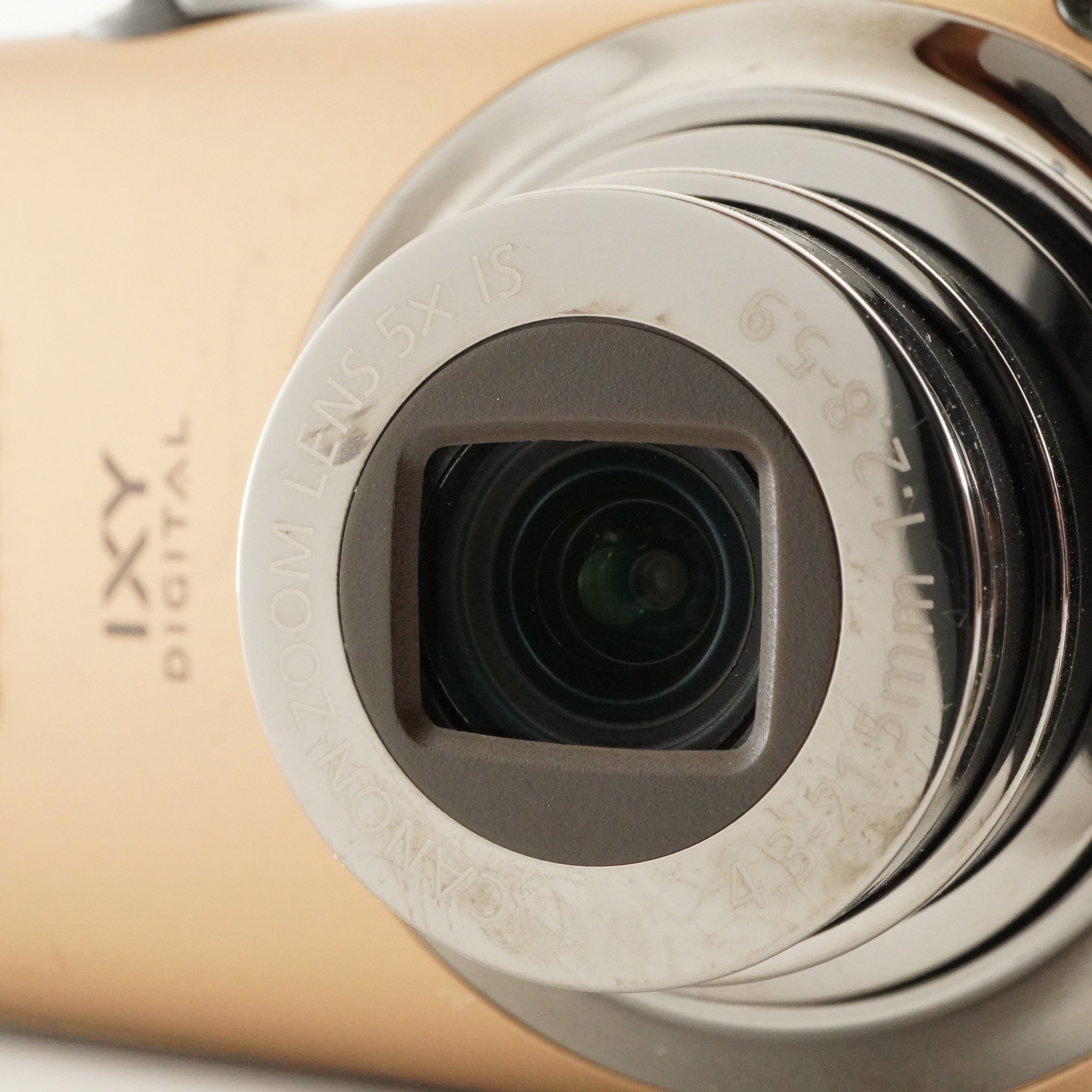 【美品】 Canon IXY Digital 930 IS ゴールド Canon IXY DIGITAL 930 IS ゴールド
