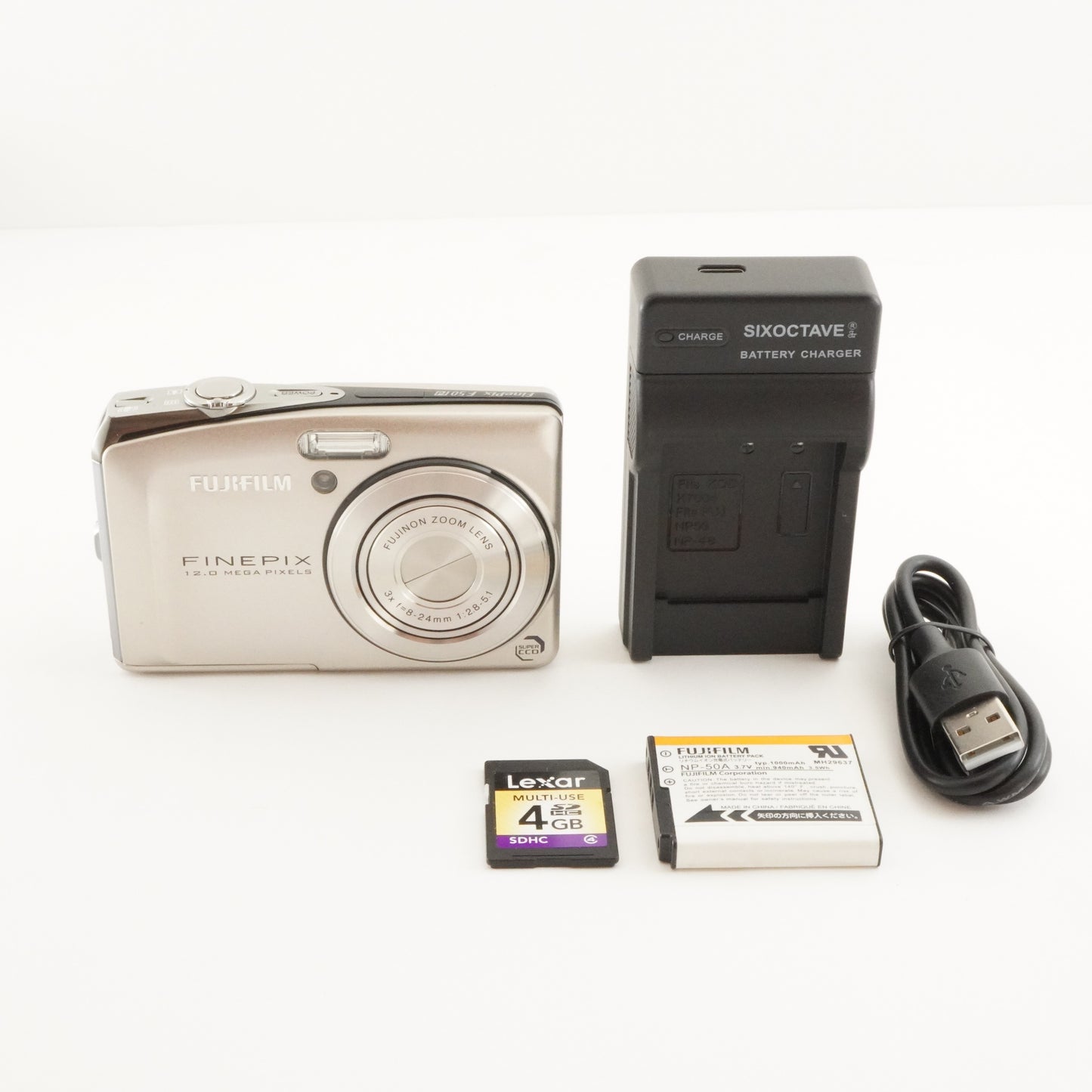 FUJIFILM FINEPIX F50fd Silver With 4GB SDHC Card Digital Camera from Japan #2759