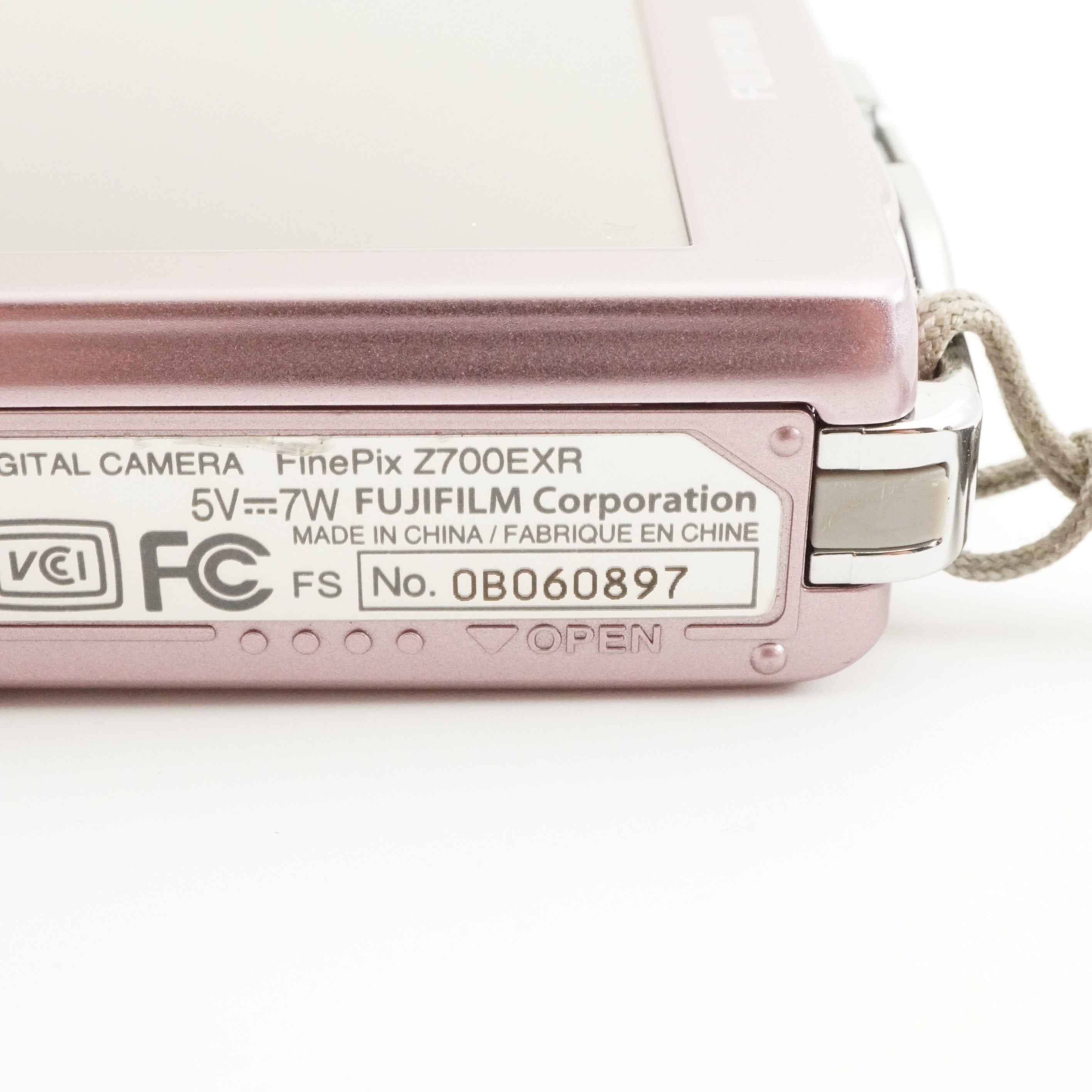 FUJIFILM FinePix Z700 EXR Pink In Box With 4GB SDHC Card