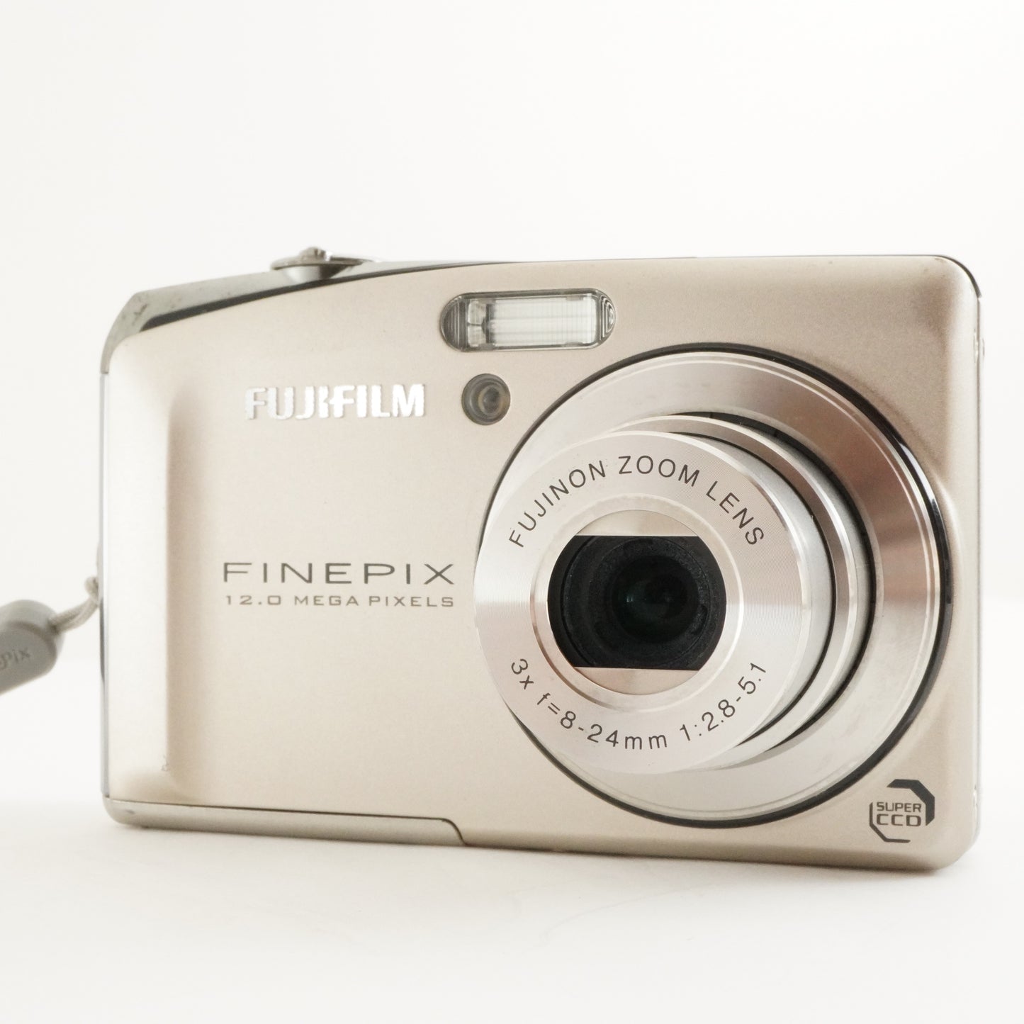 FUJIFILM FINEPIX F50fd Silver In Box With 4GB SDHC Card from Japan #2753