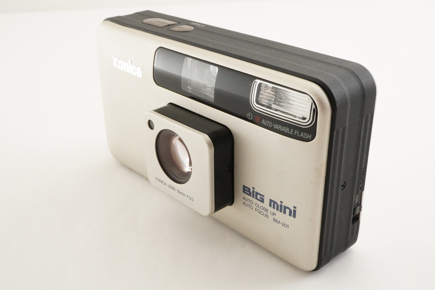 Konica Big Mini BM-201 Point & Shoot Film Camera from Japan #2795