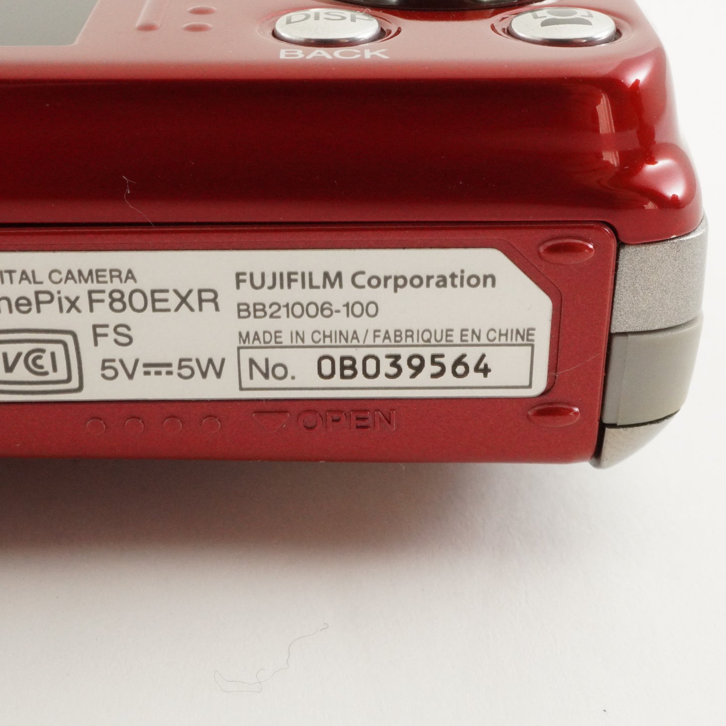 FUJIFILM FINEPIX F80 EXR Red With 4GB SDHC Card Digital Camera from Japan #2850