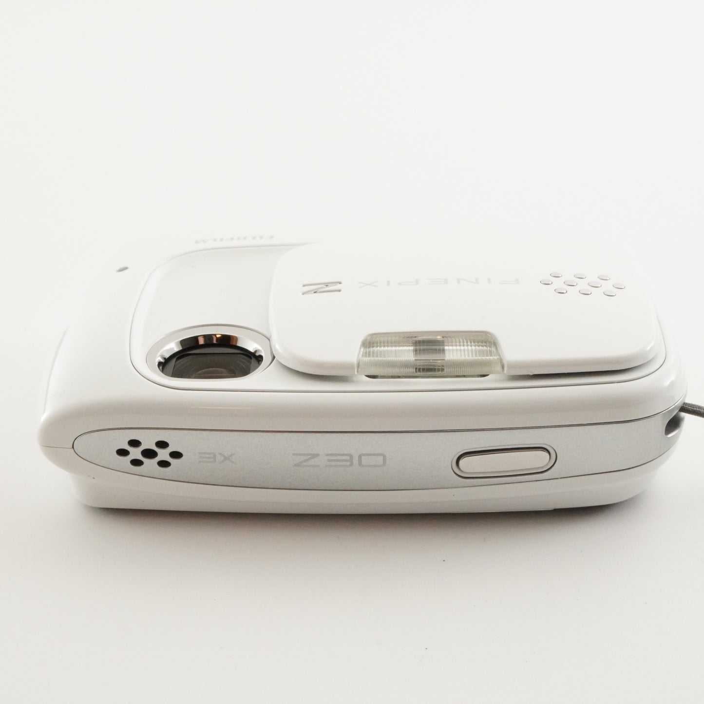 FUJIFILM FINEPIX Z30 White In Box With 4GB SDHC Card from Japan #4543