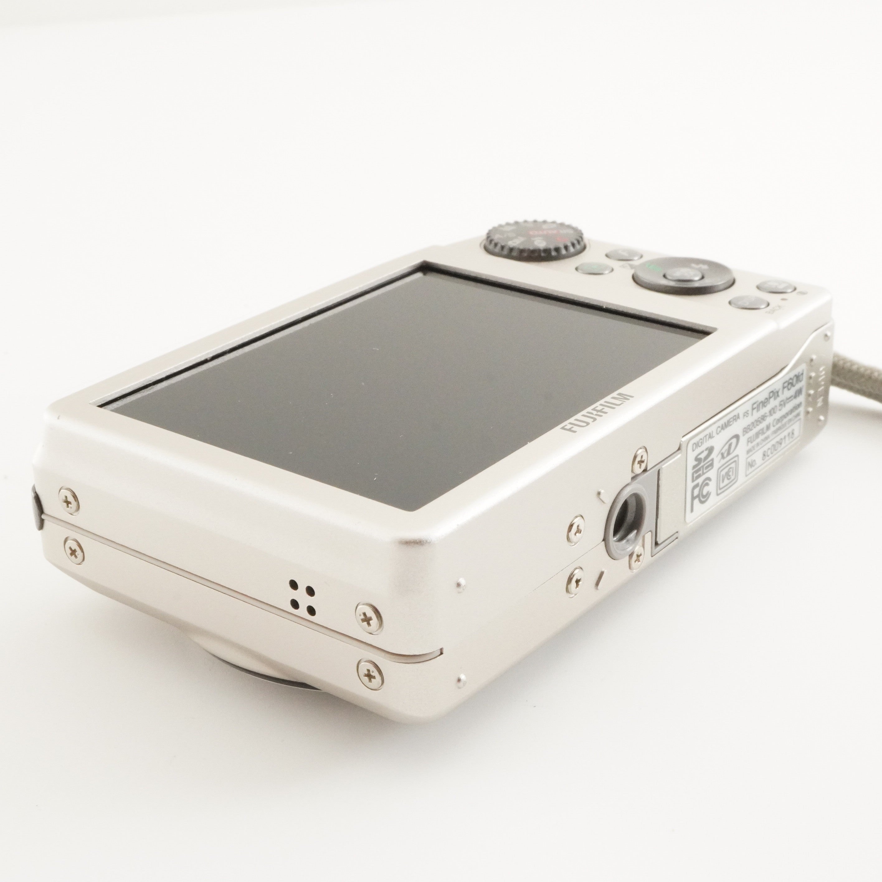 FUJIFILM FINEPIX F60fd シルバー FUJIFILM FINEPIX F60fd Silver In