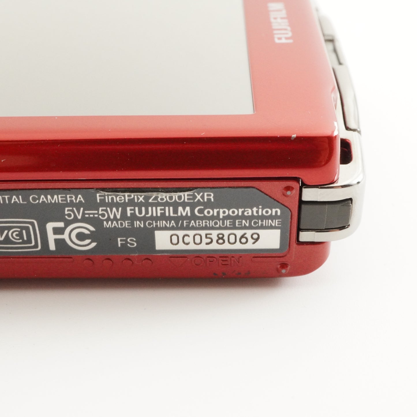 FUJIFILM FINEPIX Z800 EXR Red In Box With 4GB SDHC Card from Japan #4557