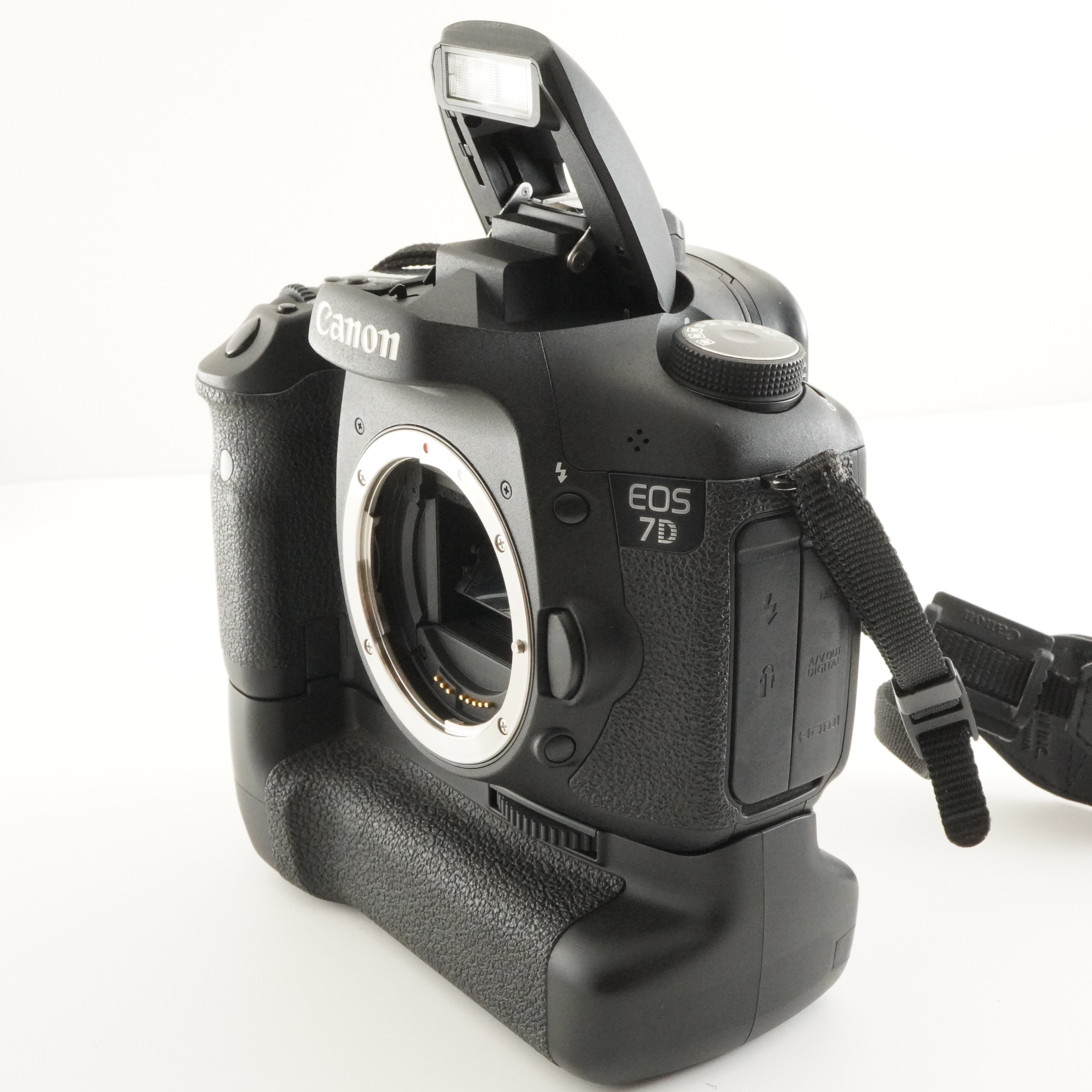 Canon EOS 7D + BG-E7 セット Canon BG-E7 Battery Grip for EOS 7D 3815B001 B&H Photo Video