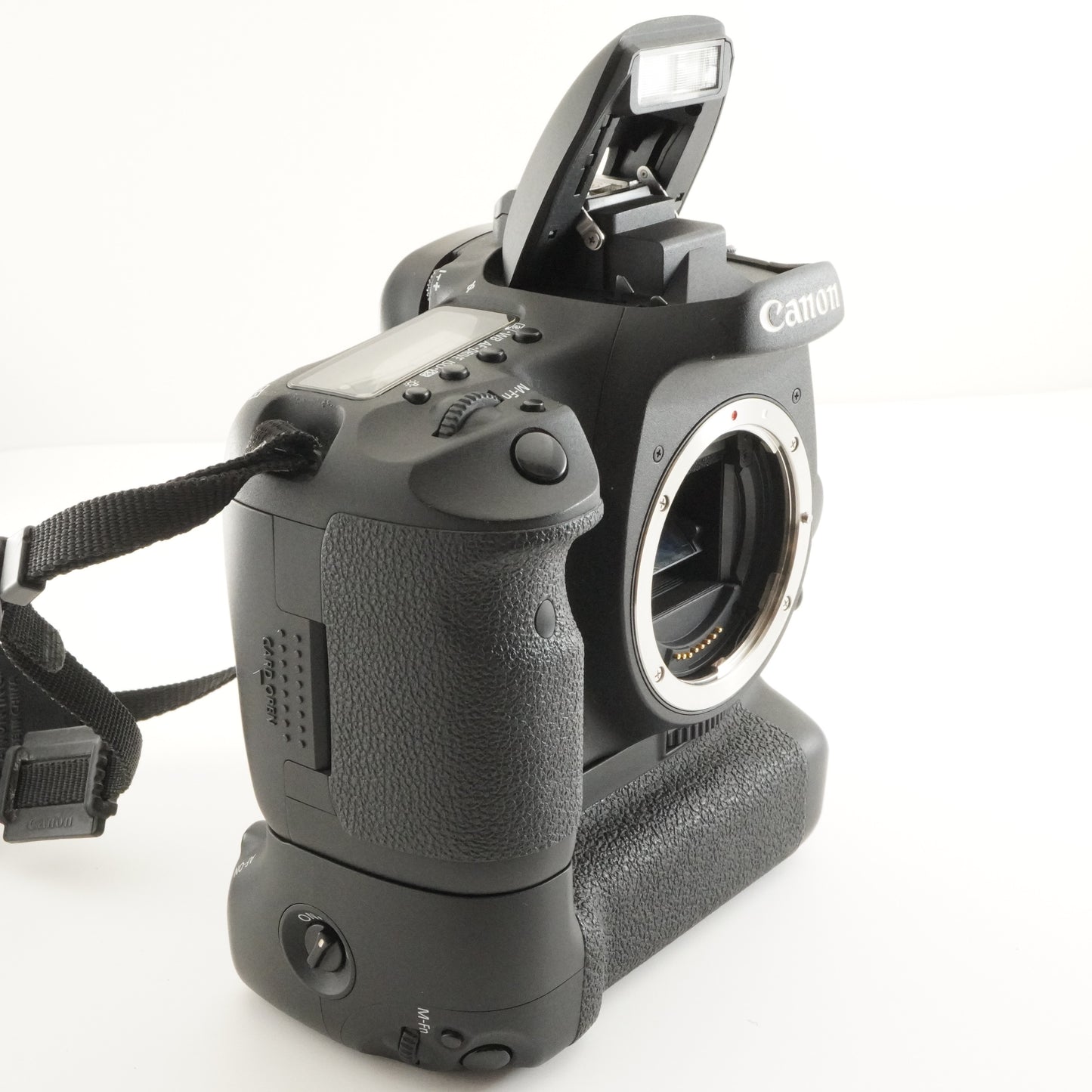 [4,463 Shots] Canon EOS 7D + Battery Grip BG-E7 DSLR Camera from Japan #7487