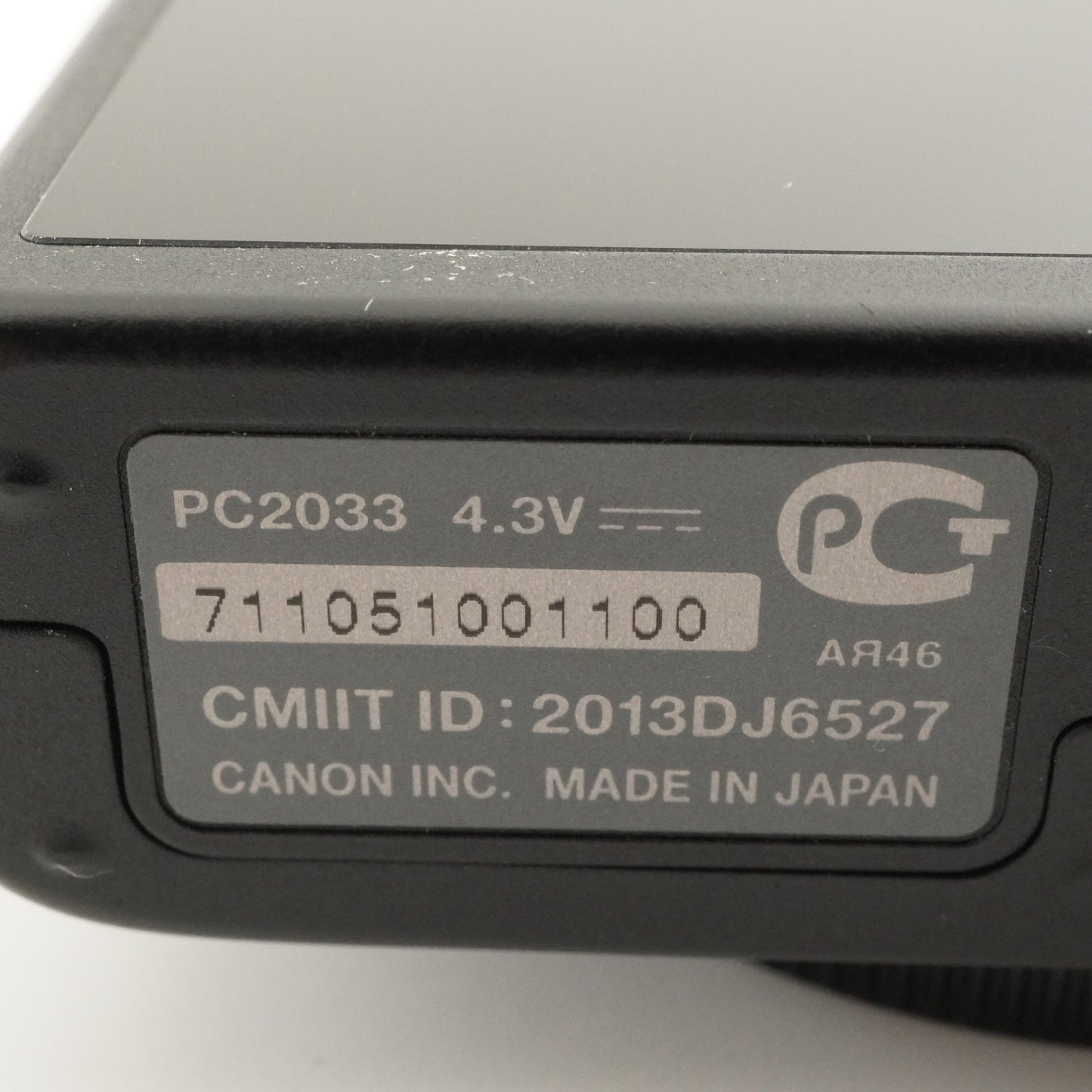 Canon PowerShot S200 Black With 4GB SDHC Card from Japan #5861