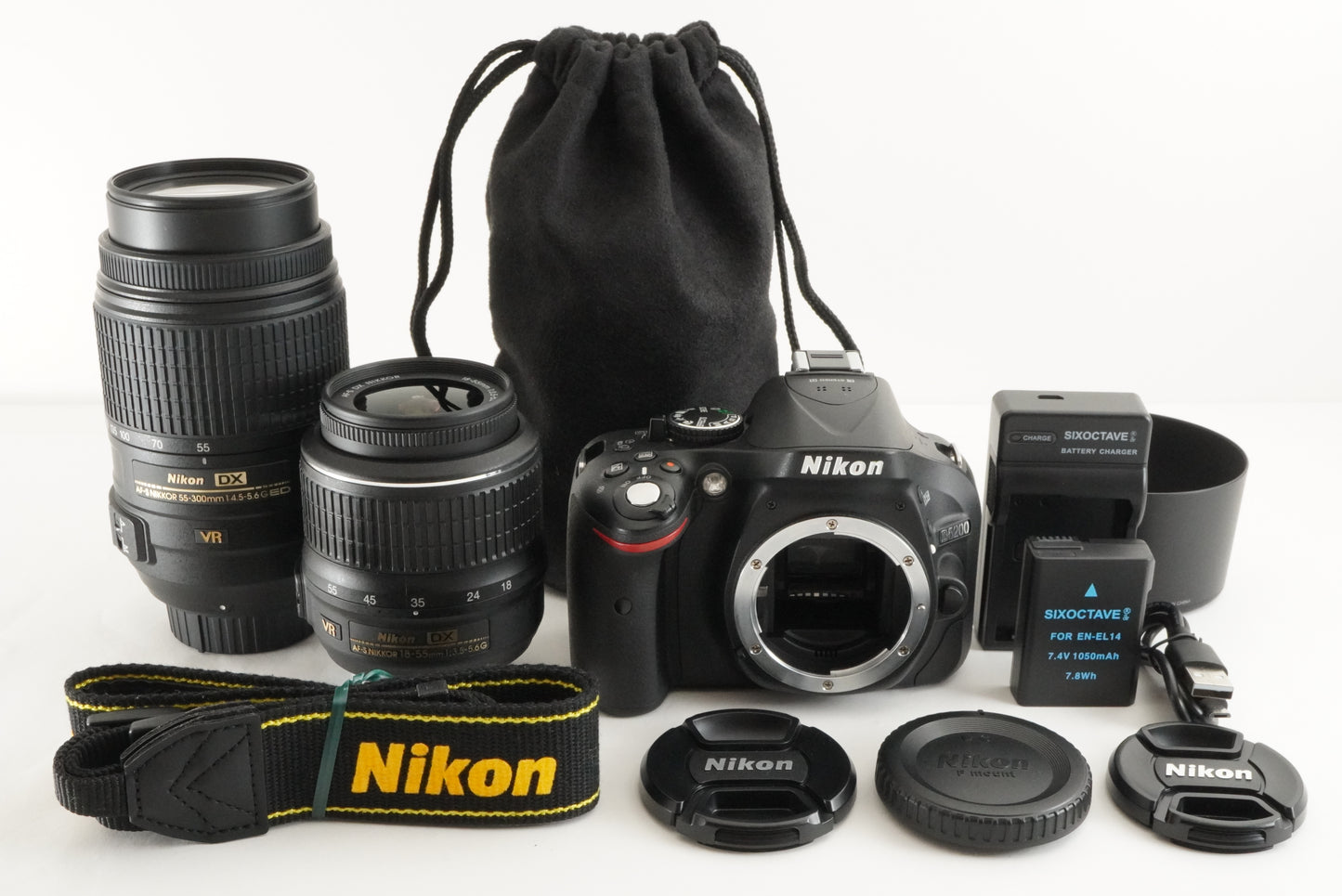 [S/C  2,399] Nikon D5200 + AF-S 18-55mm + 55-300mm & 16GB SDHC from Japan #1643