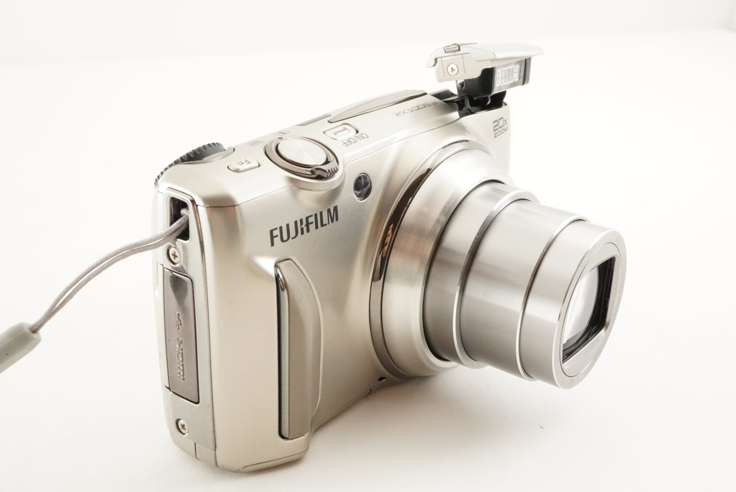 FUJIFILM FINEPIX F900EXR Gold With 4GB SDHC Card Digital Camera from Japan #1801