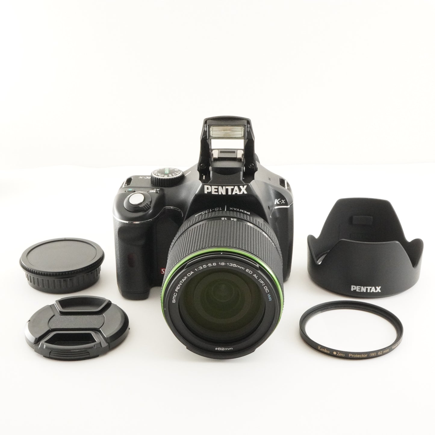 [6,956 Shots] PENTAX K-x + smc PENTAX-DA 18-135mm DSLR Camera from Japan #5903