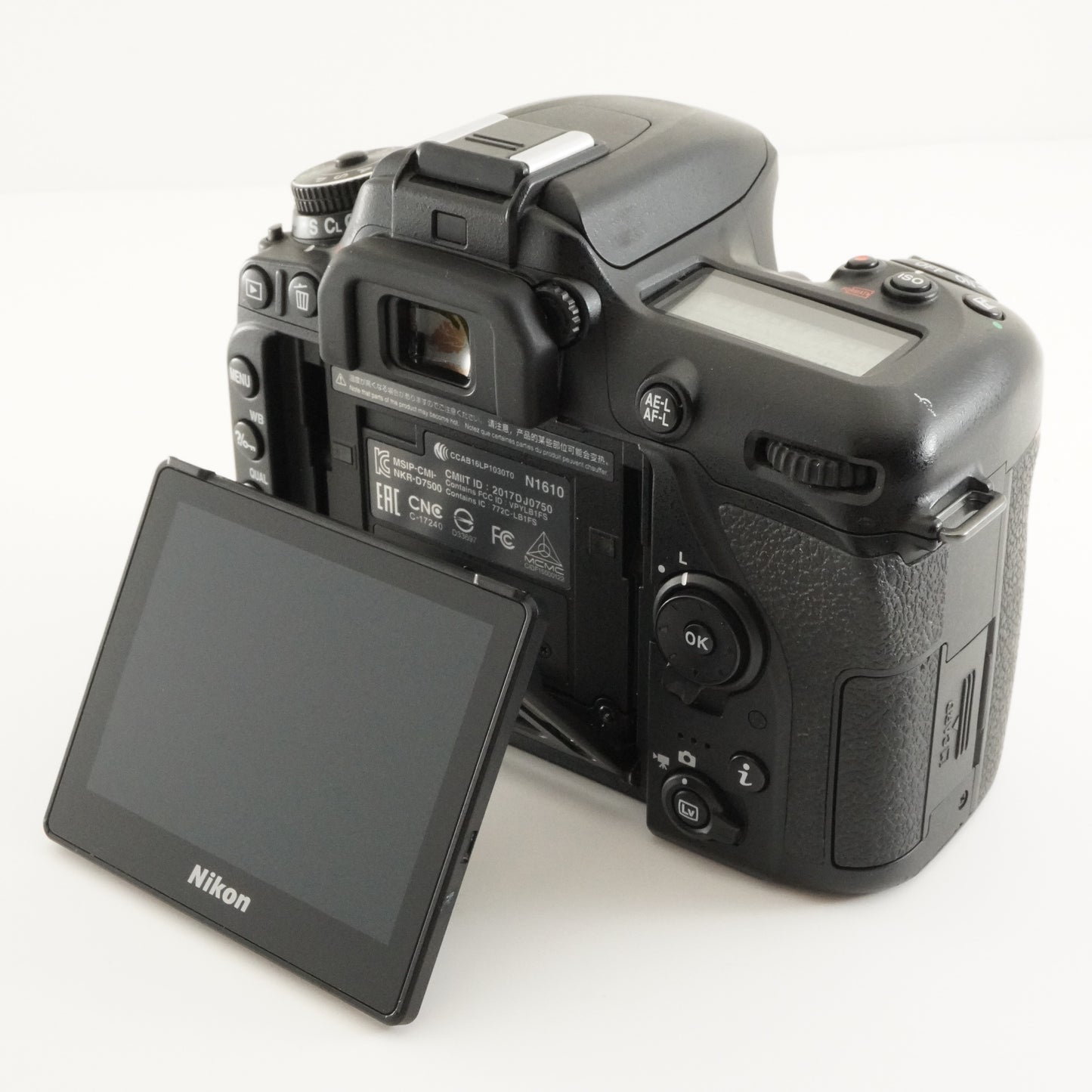 [Only 834 Shots] Nikon D7500 In Box +32GB SDHC Card DSLR Camera from Japan #7471