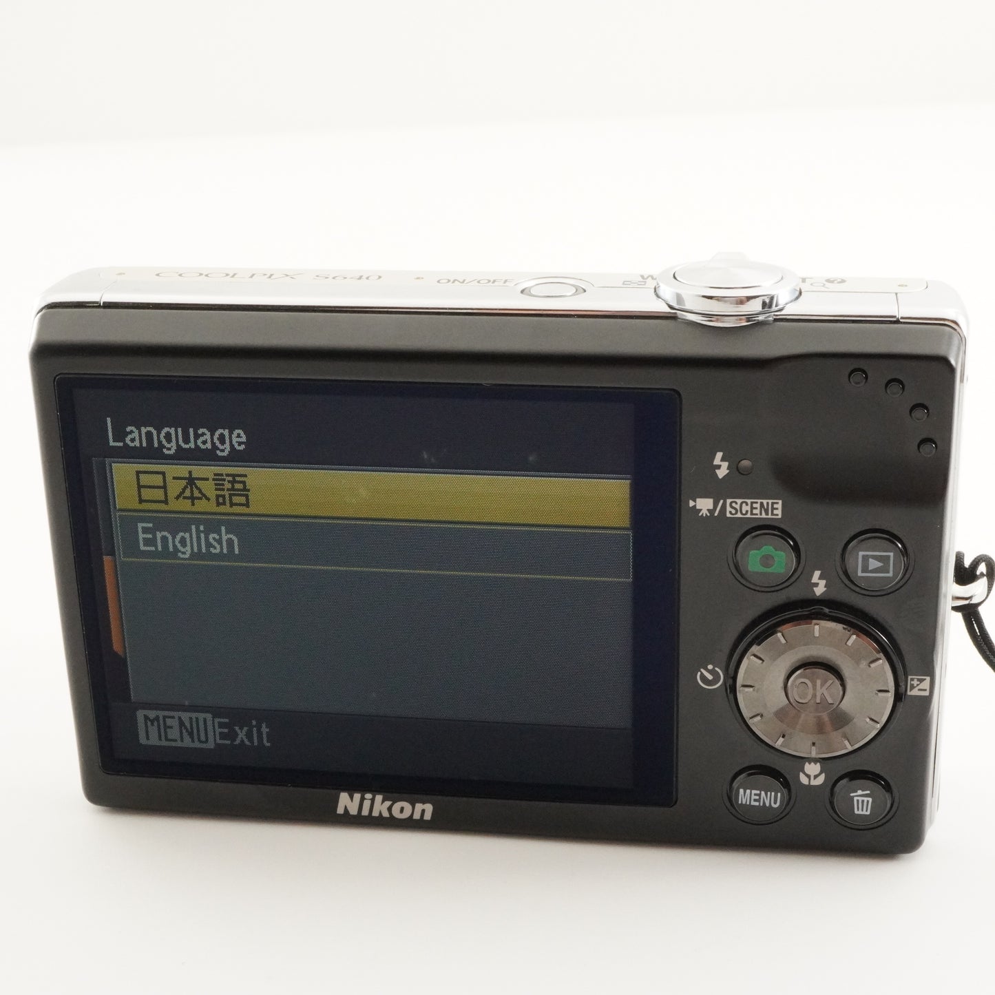Nikon COOLPIX S640 Silver In Box + 4GB SDHC Card Digital Camera from Japan #6228