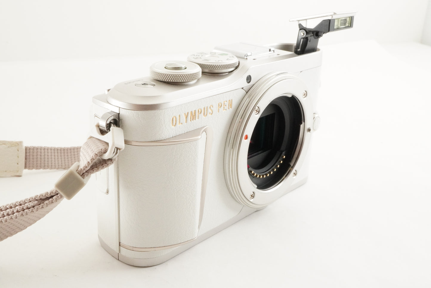 [S/C 2,595] OLYMPUS PEN E-PL10 White + 14-42mm EZ + 40-150mm from Japan #1869