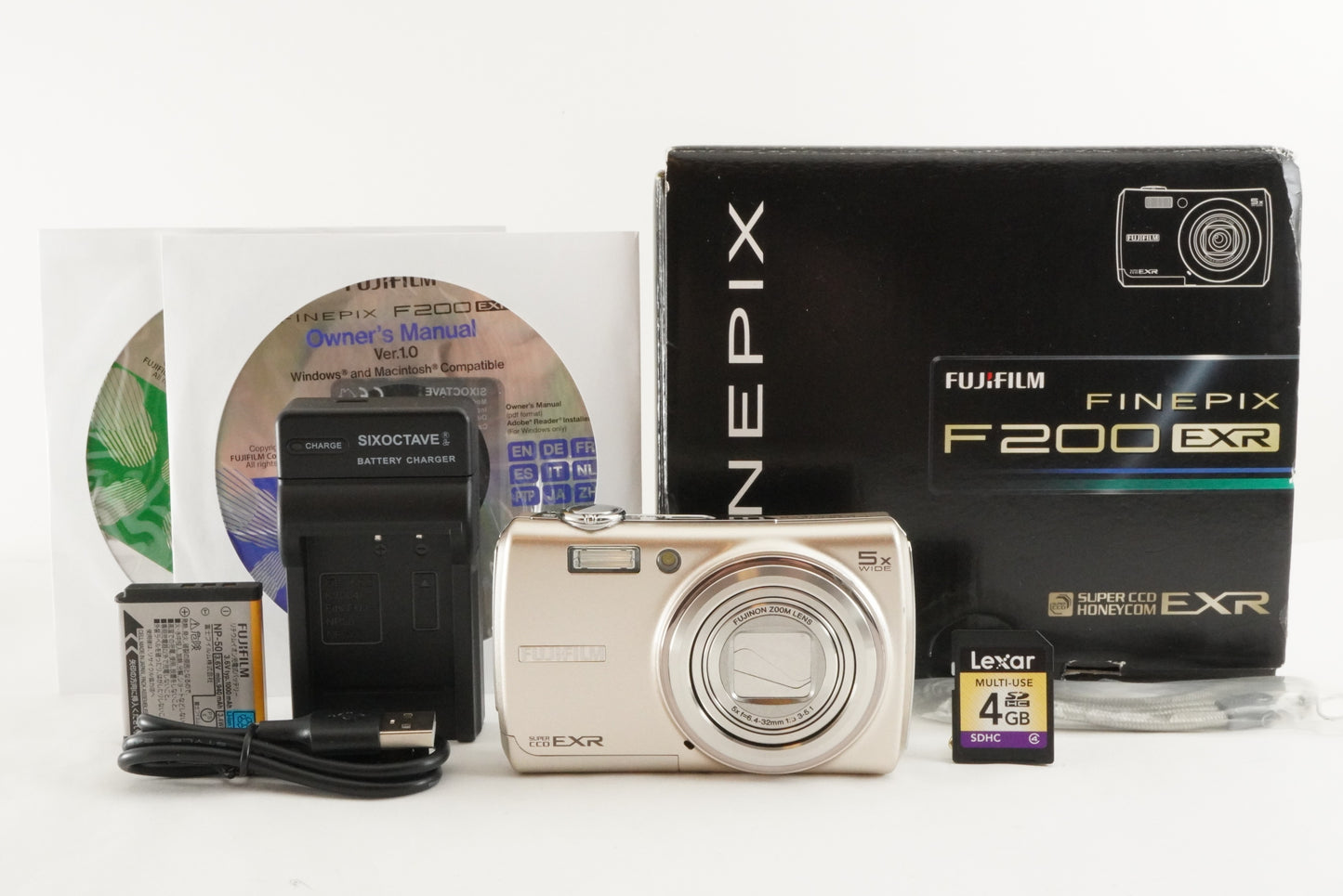 FUJIFILM FINEPIX F200 EXR Silver In Box With 4GB SDHC Card from Japan #1963