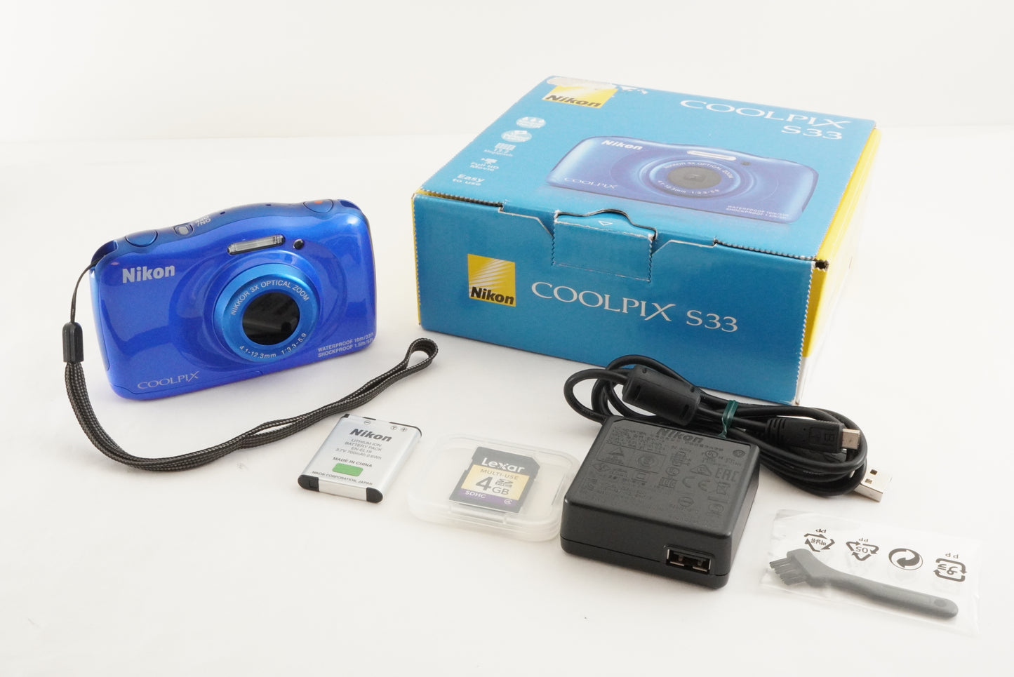 Nikon COOLPIX S33 Blue In Box With 4GB SDHC Card Digital Camera from Japan #2017