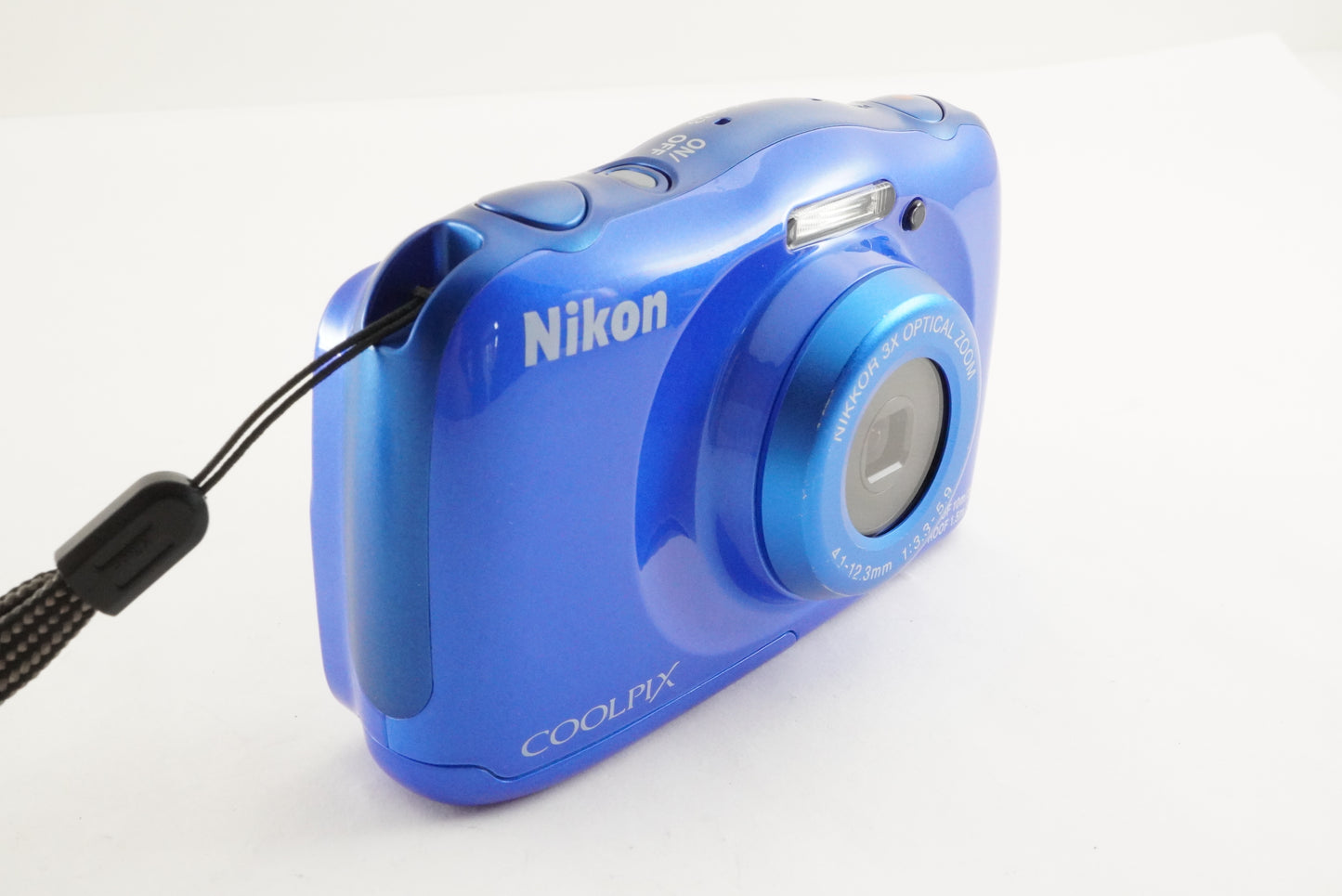 Nikon COOLPIX S33 Blue In Box With 4GB SDHC Card Digital Camera from Japan #2017